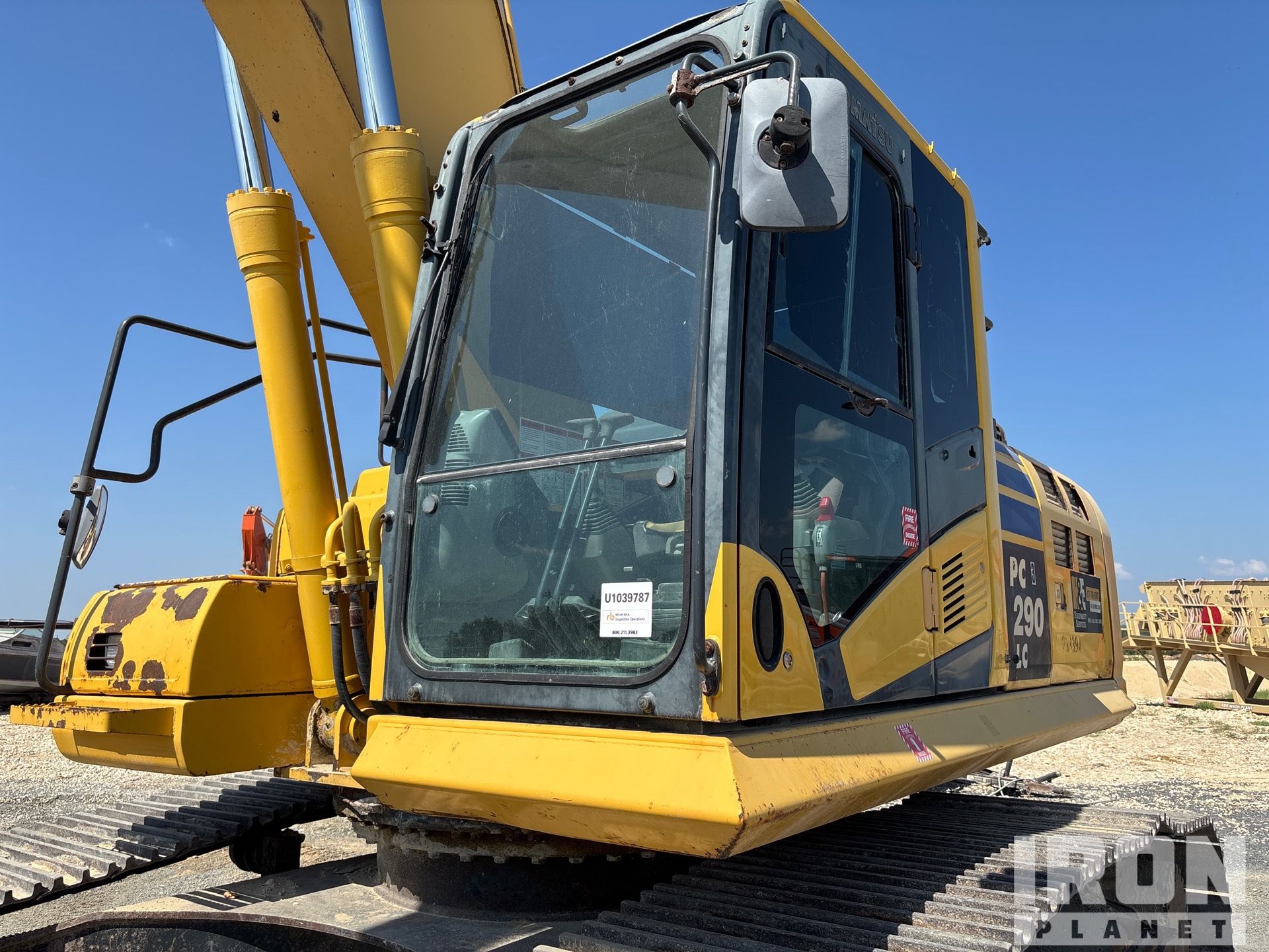 2018 Komatsu PC290LC-11
