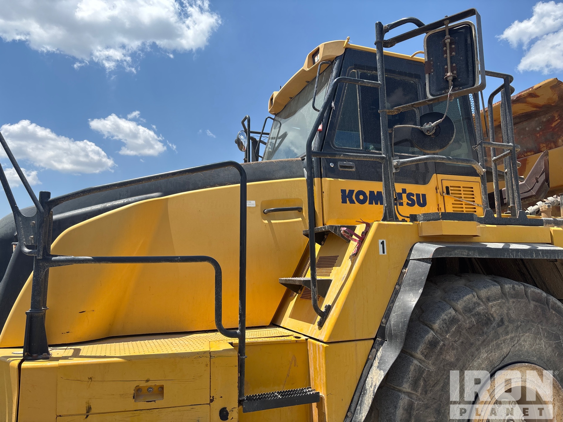 2014 Komatsu HM400-3