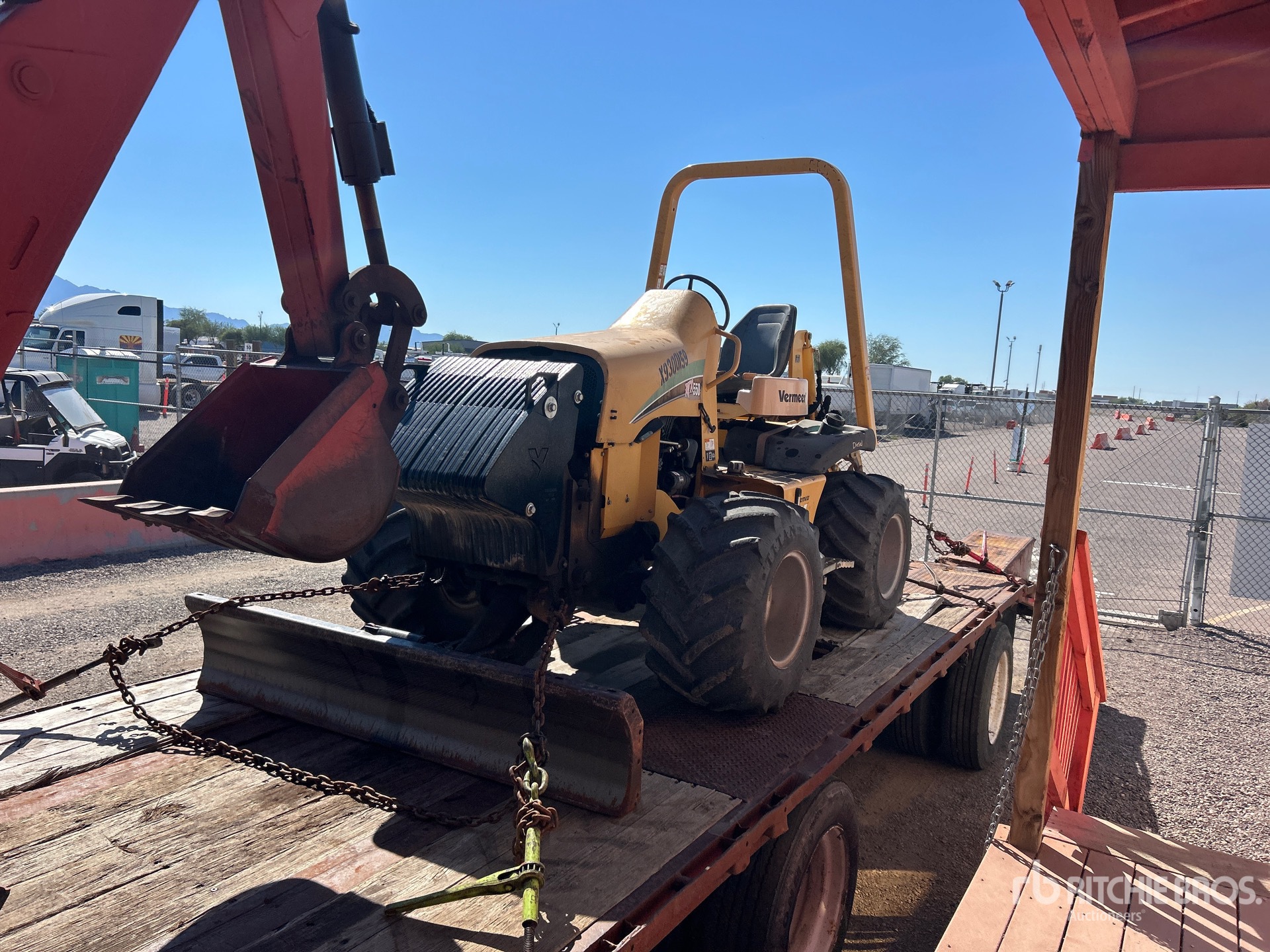 Photo of 2011 Vermeer RTX550-001