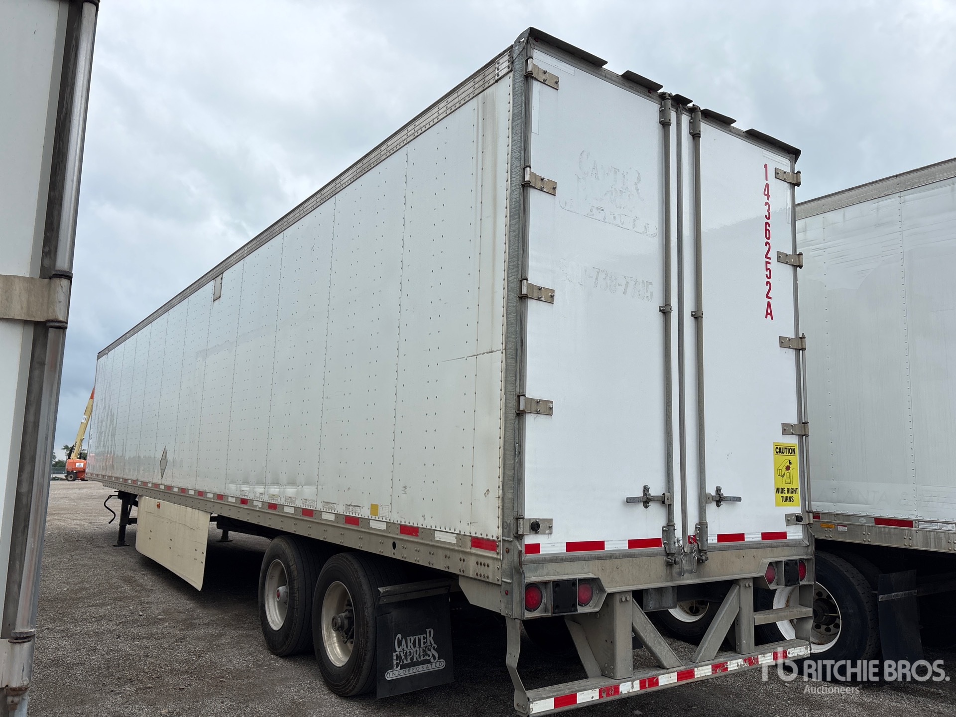 2014 Vanguard 53 FT T/A