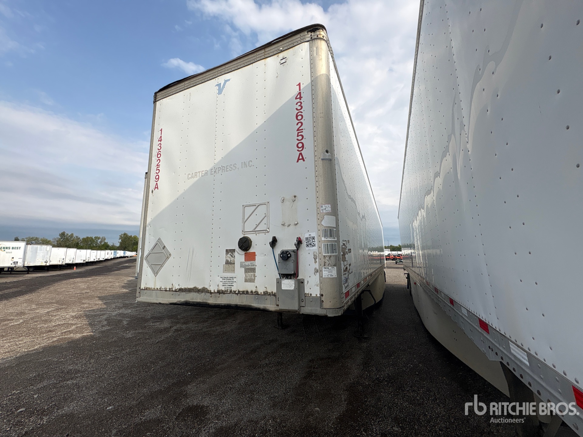 Photo of 2014 Vanguard MAXCUBE