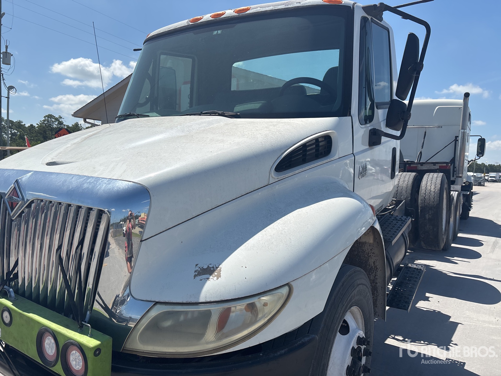 2014 International 4200