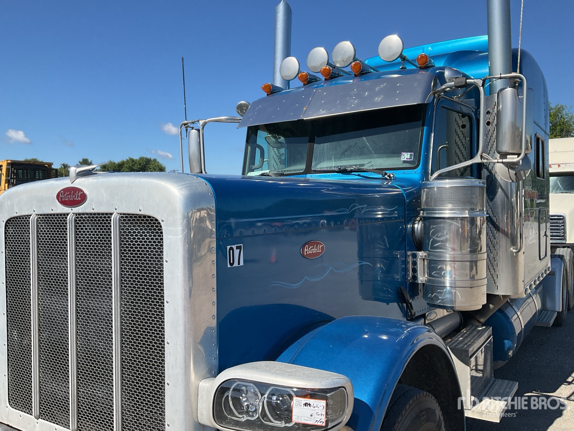 2018 Peterbilt 389