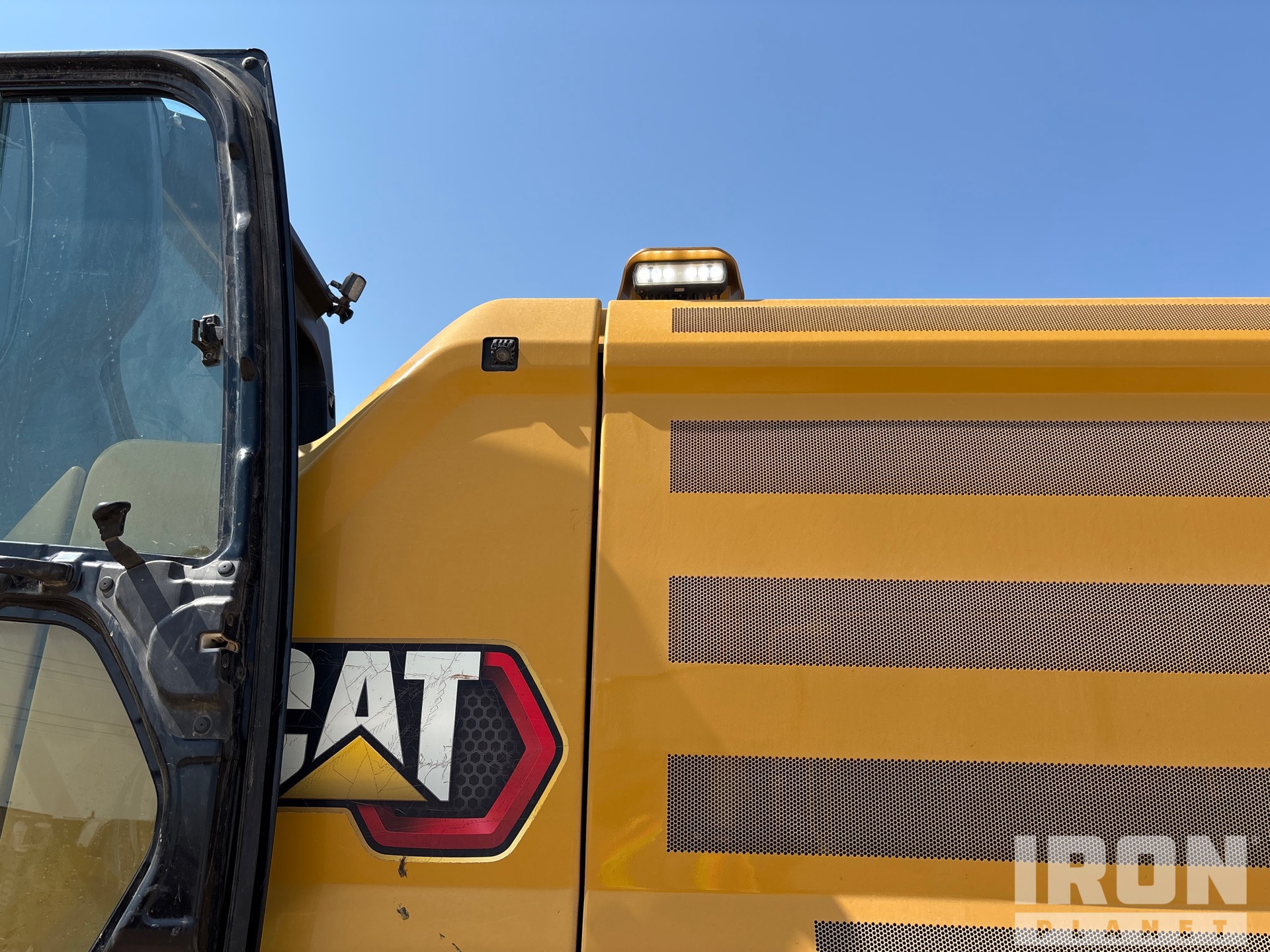 2023 Caterpillar 340