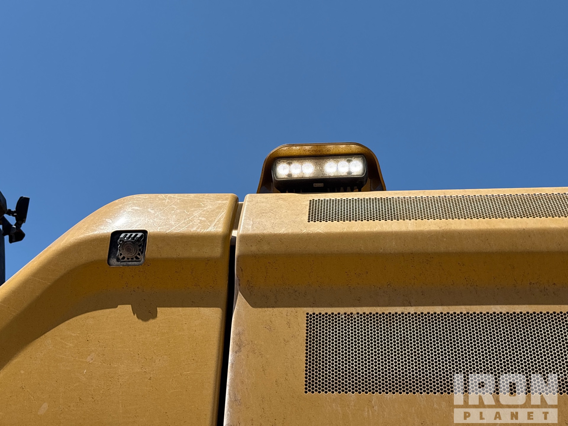 2023 Caterpillar 340