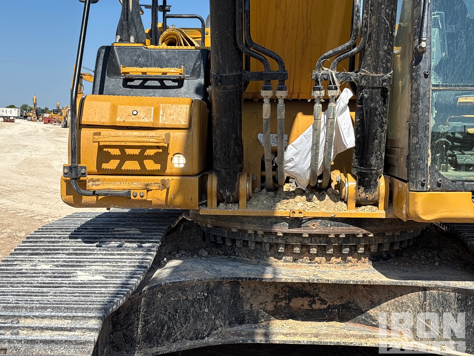 2023 Caterpillar 340