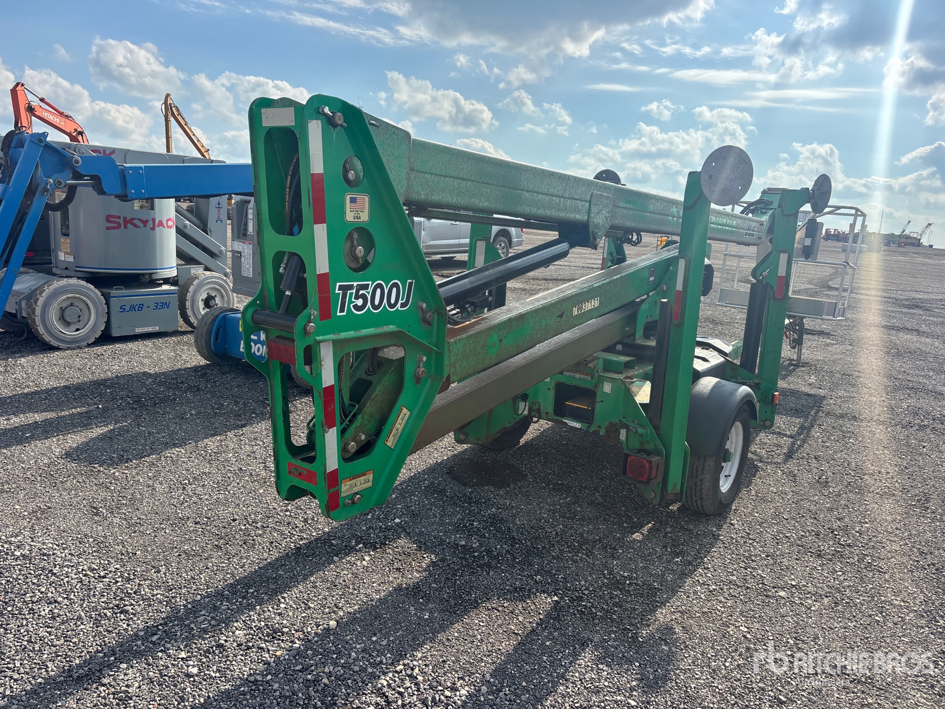 2018 JLG T500J