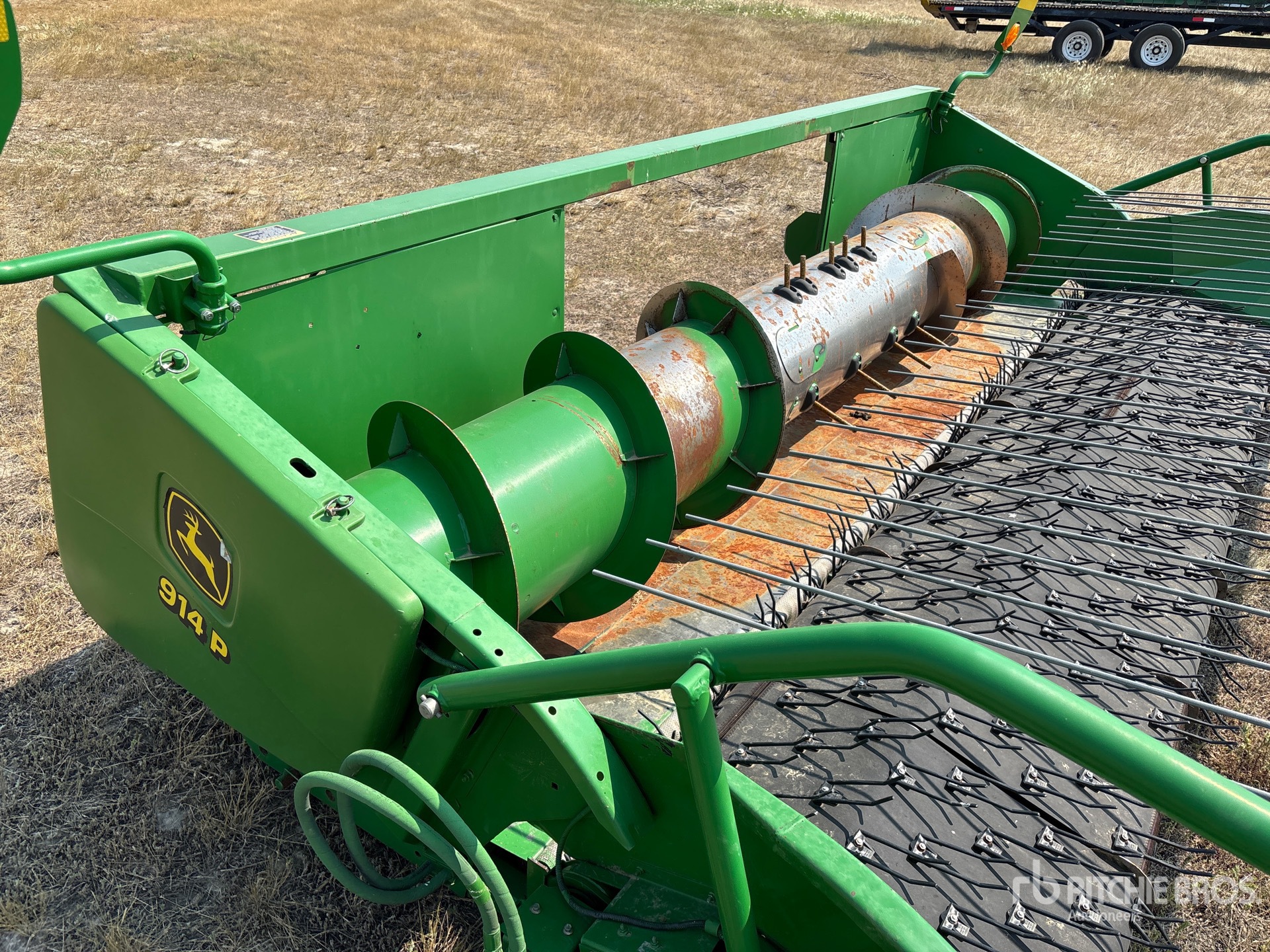 John Deere 914P