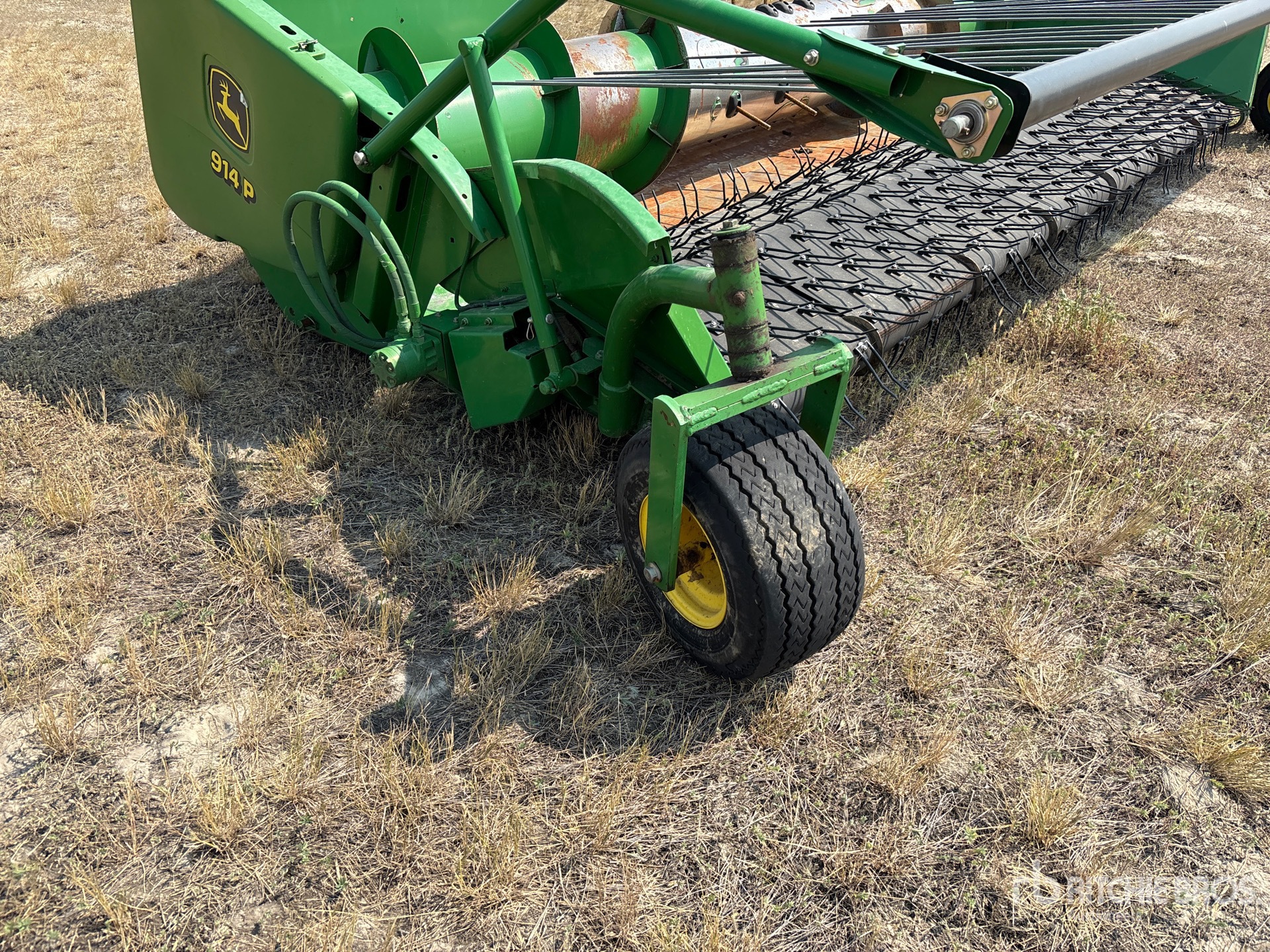 John Deere 914P