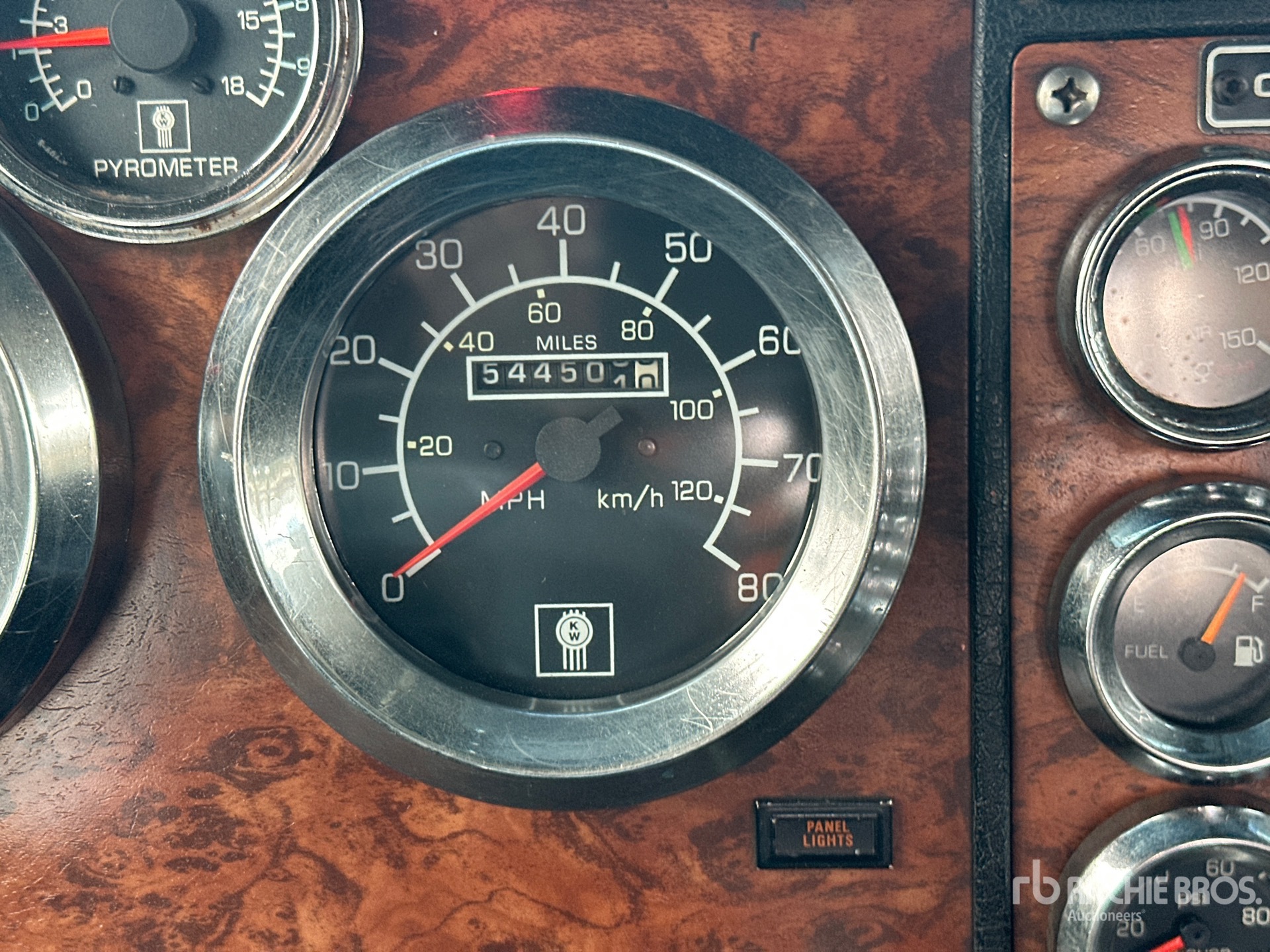 1999 Kenworth W900
