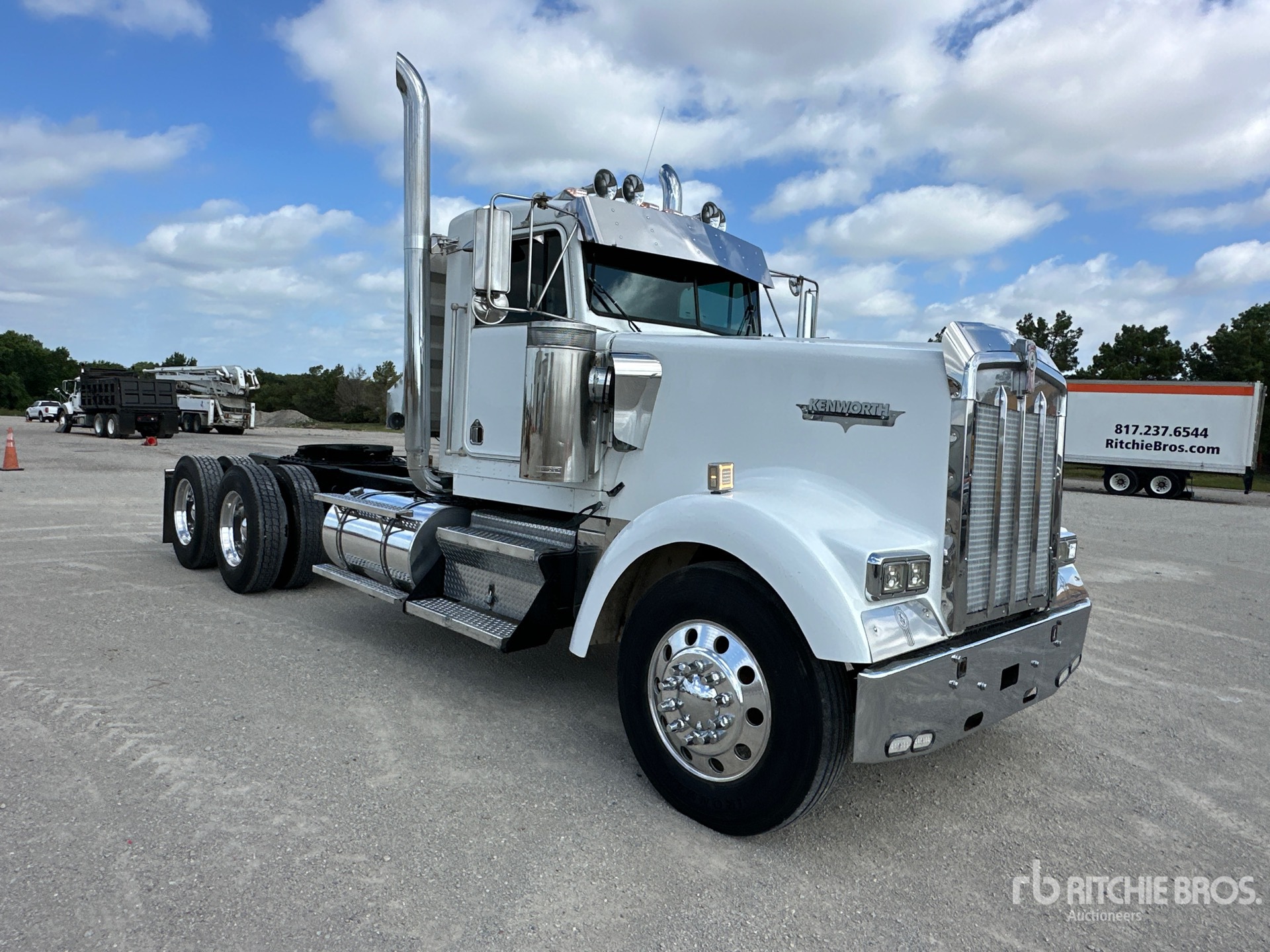 1999 Kenworth W900