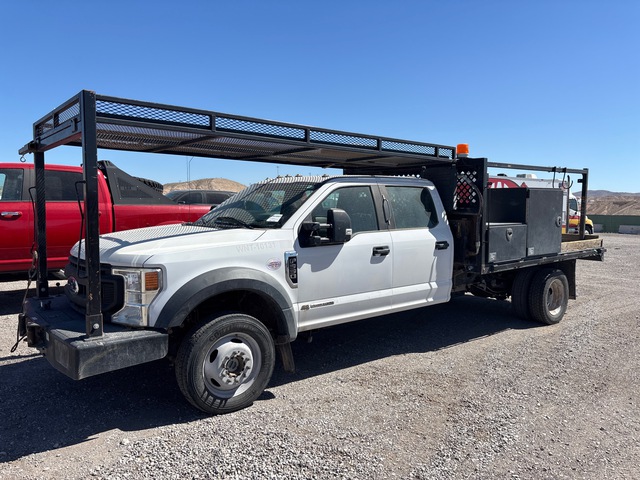 2020 Ford F-550 4x4 XL Crew Cab Flatbed Truck (Inoperable)