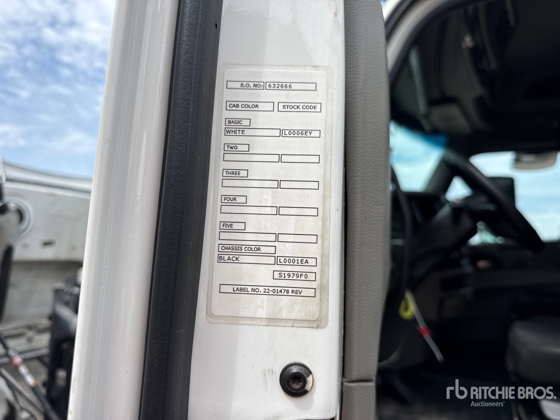 2020 Peterbilt 567