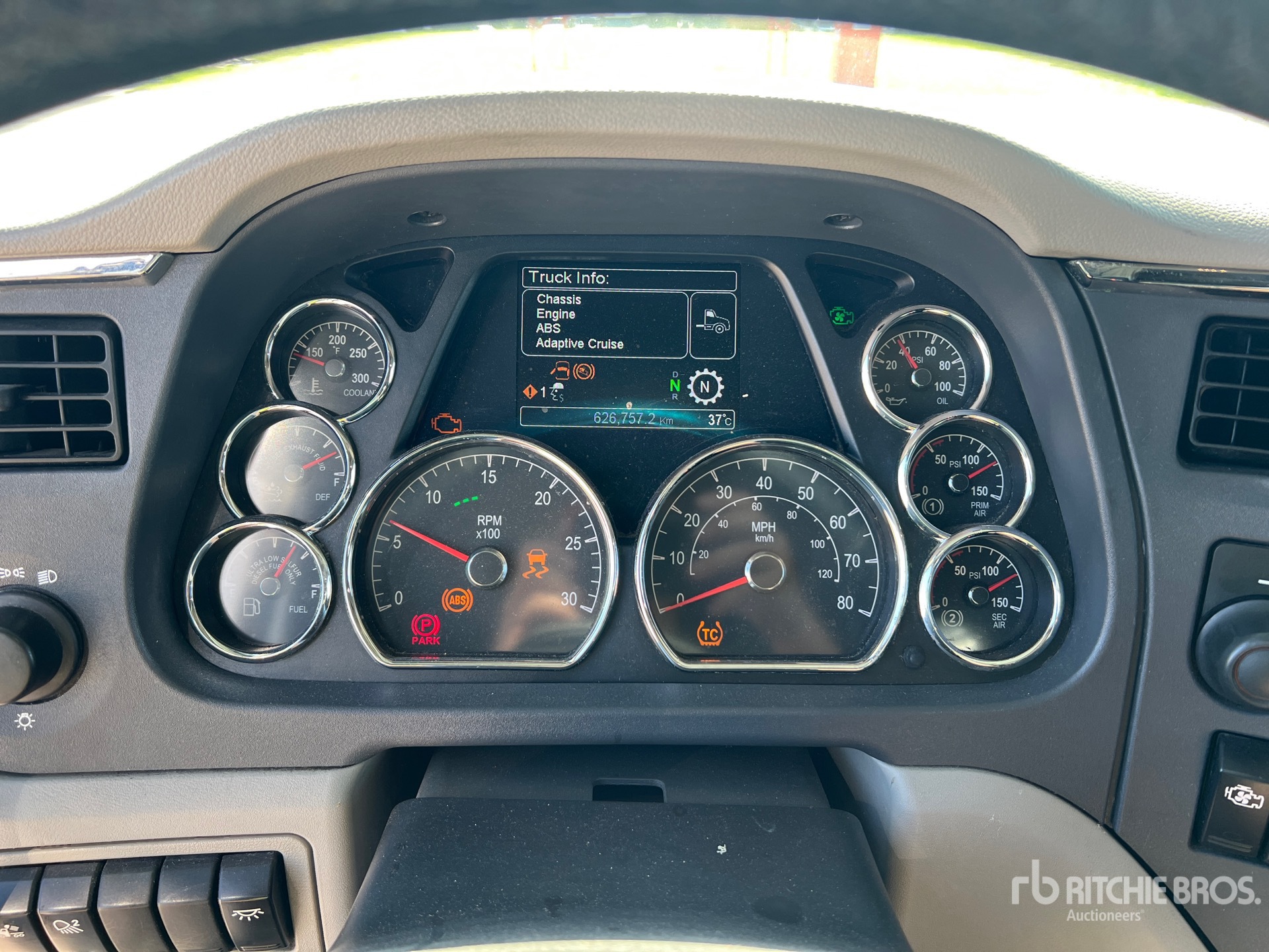 2020 Peterbilt 567