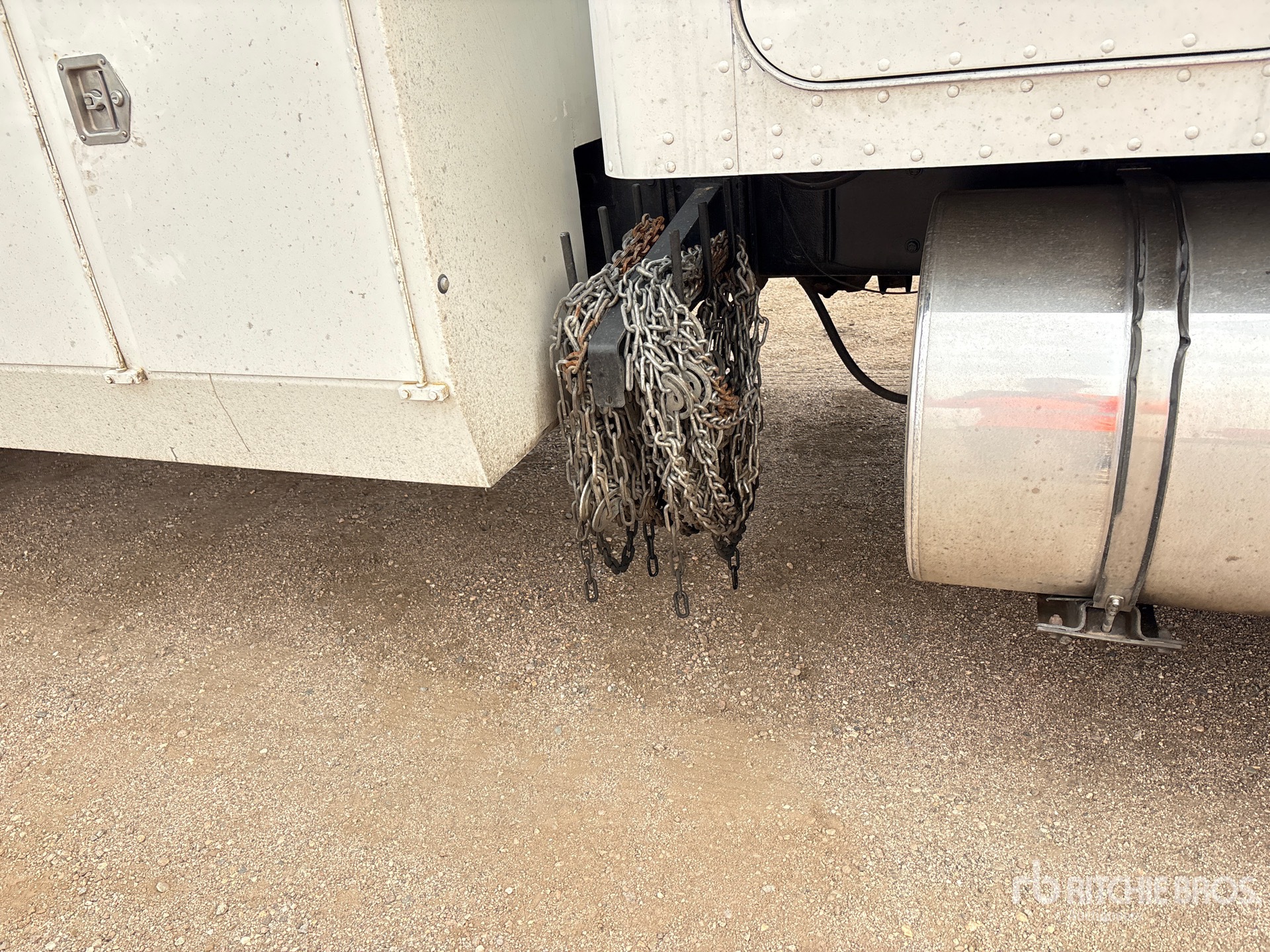 1996 Kenworth T800