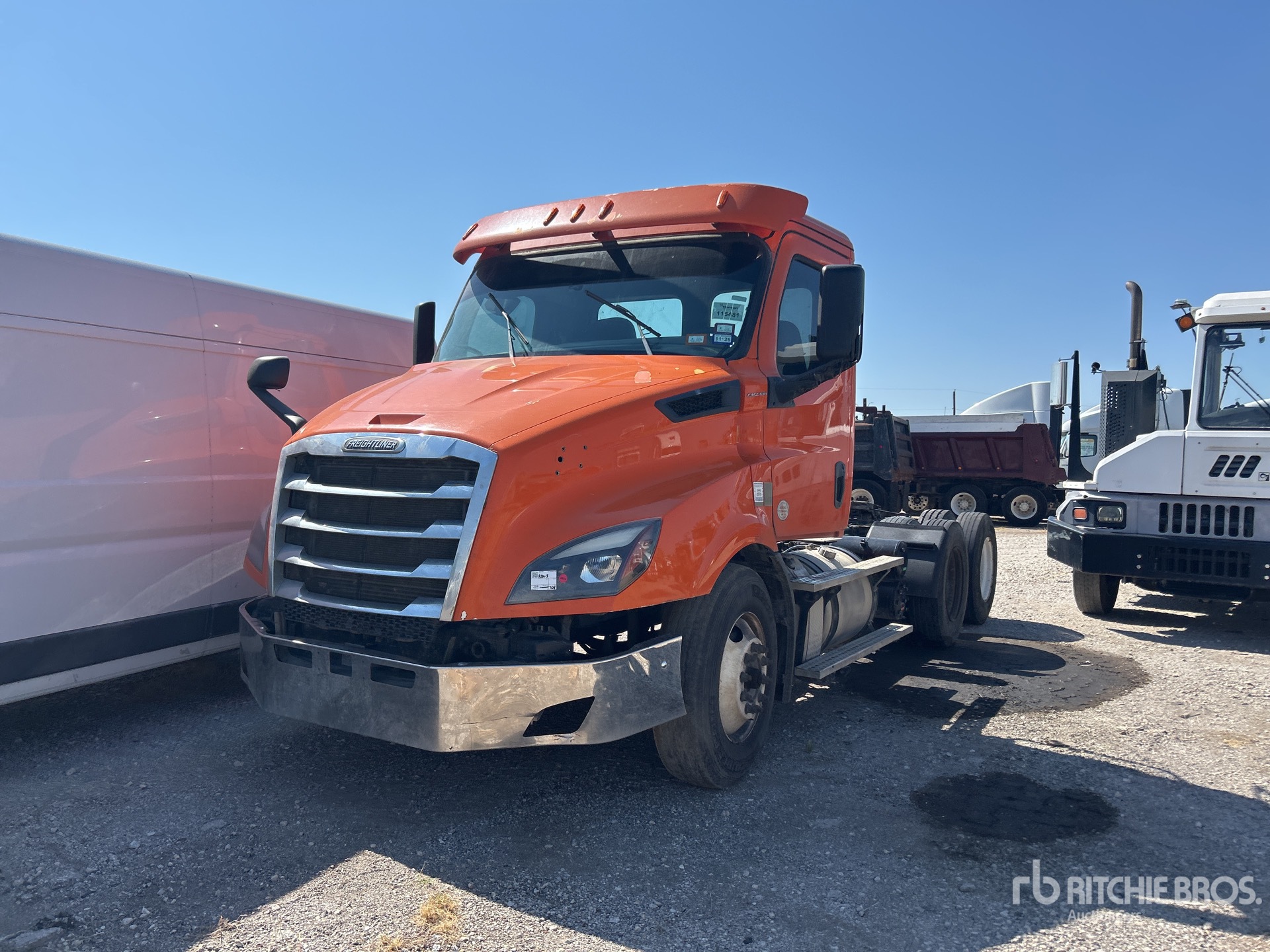 2019 Freightliner CASCADIA 116