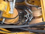 Hydraulics with Hydraulic Center Swivel
