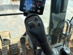 Control Station with Auxiliary Hydraulic Control