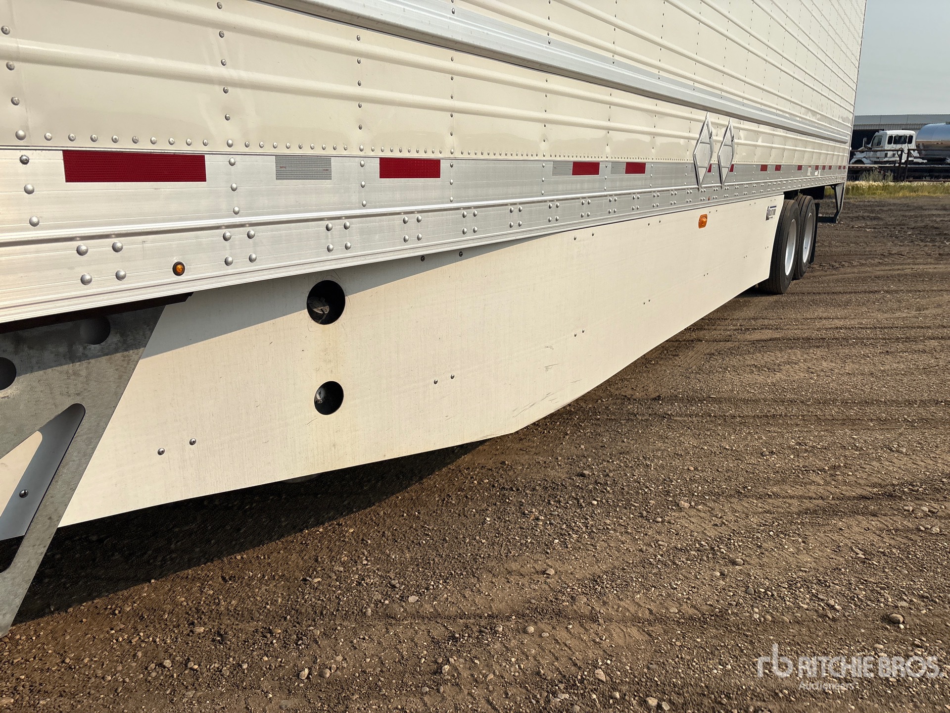 2024 Vanguard 53 FT X 102 IN T/A