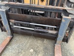 Hydraulics with Fork Positioning Cylinder (on fork carriage)