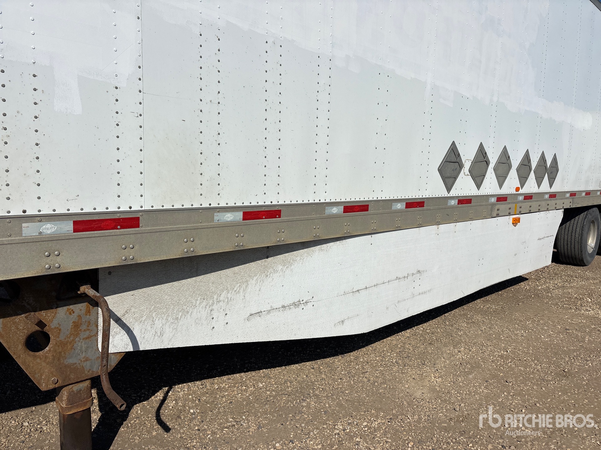 2008 Utility 53 FT TRI/A