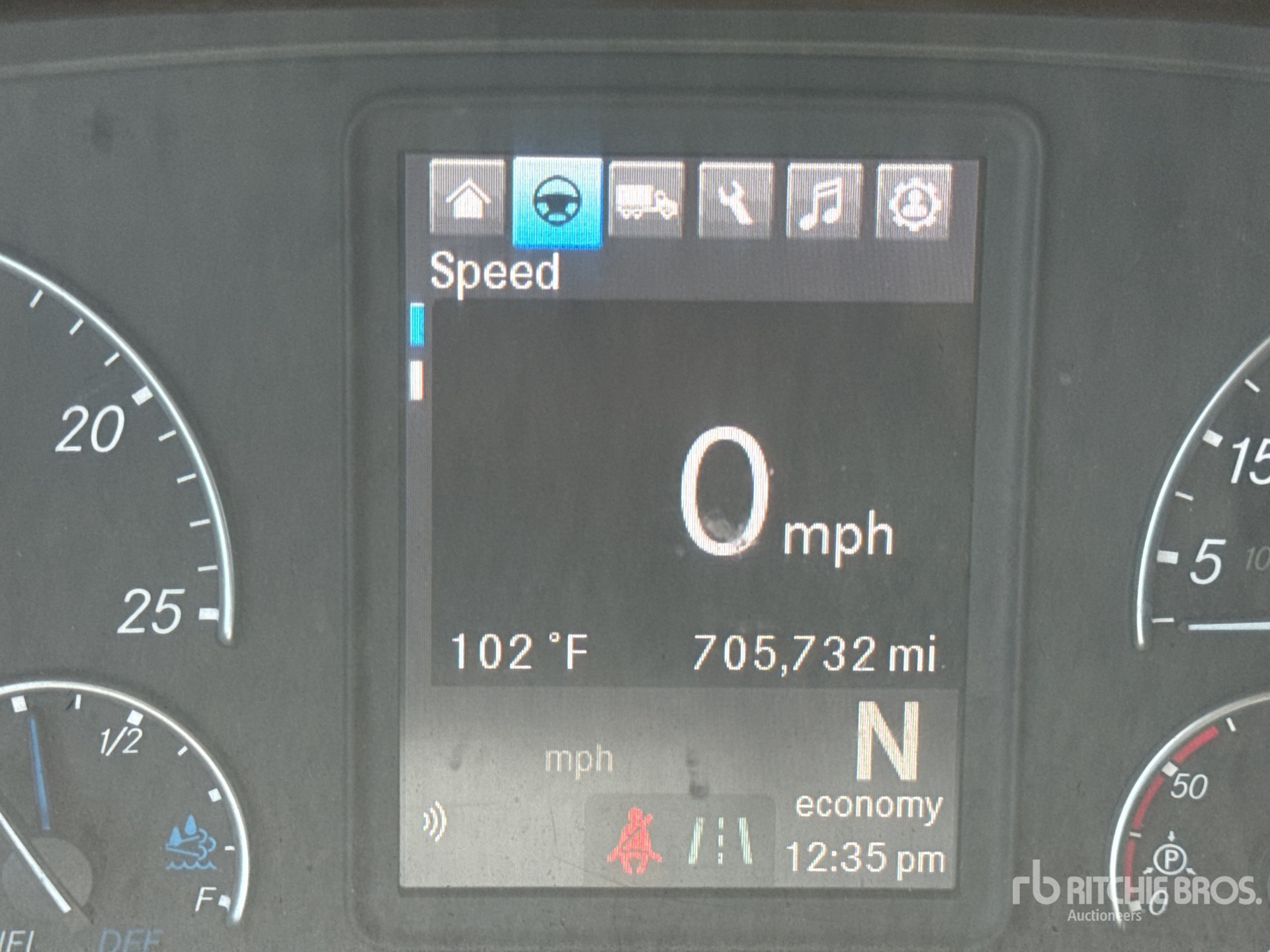 2019 Freightliner CASCADIA 126