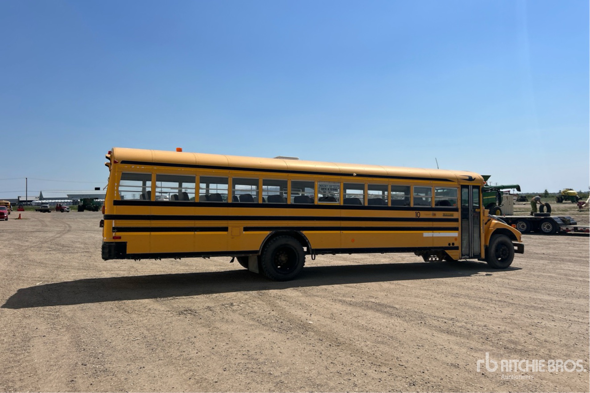 2005 Bluebird 4x2 72-Seat School
