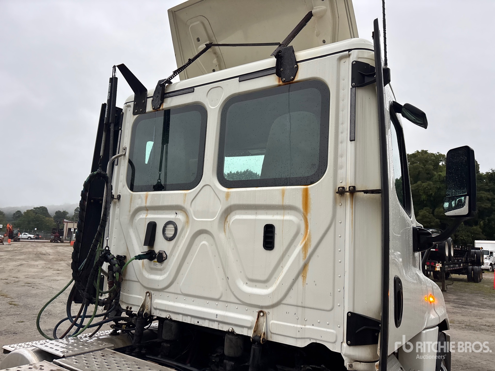 2019 Freightliner CASCADIA 125