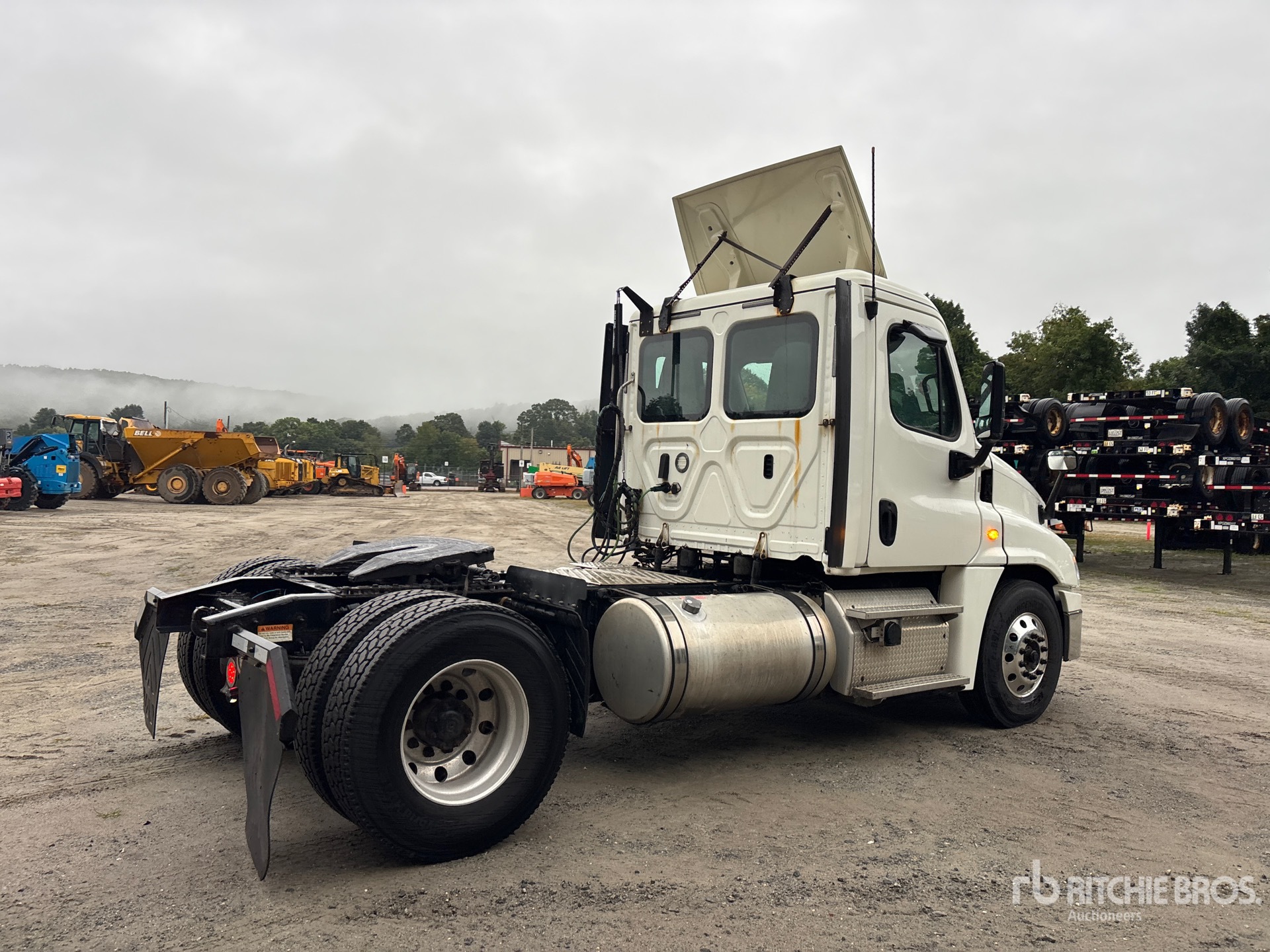 2019 Freightliner CASCADIA 125