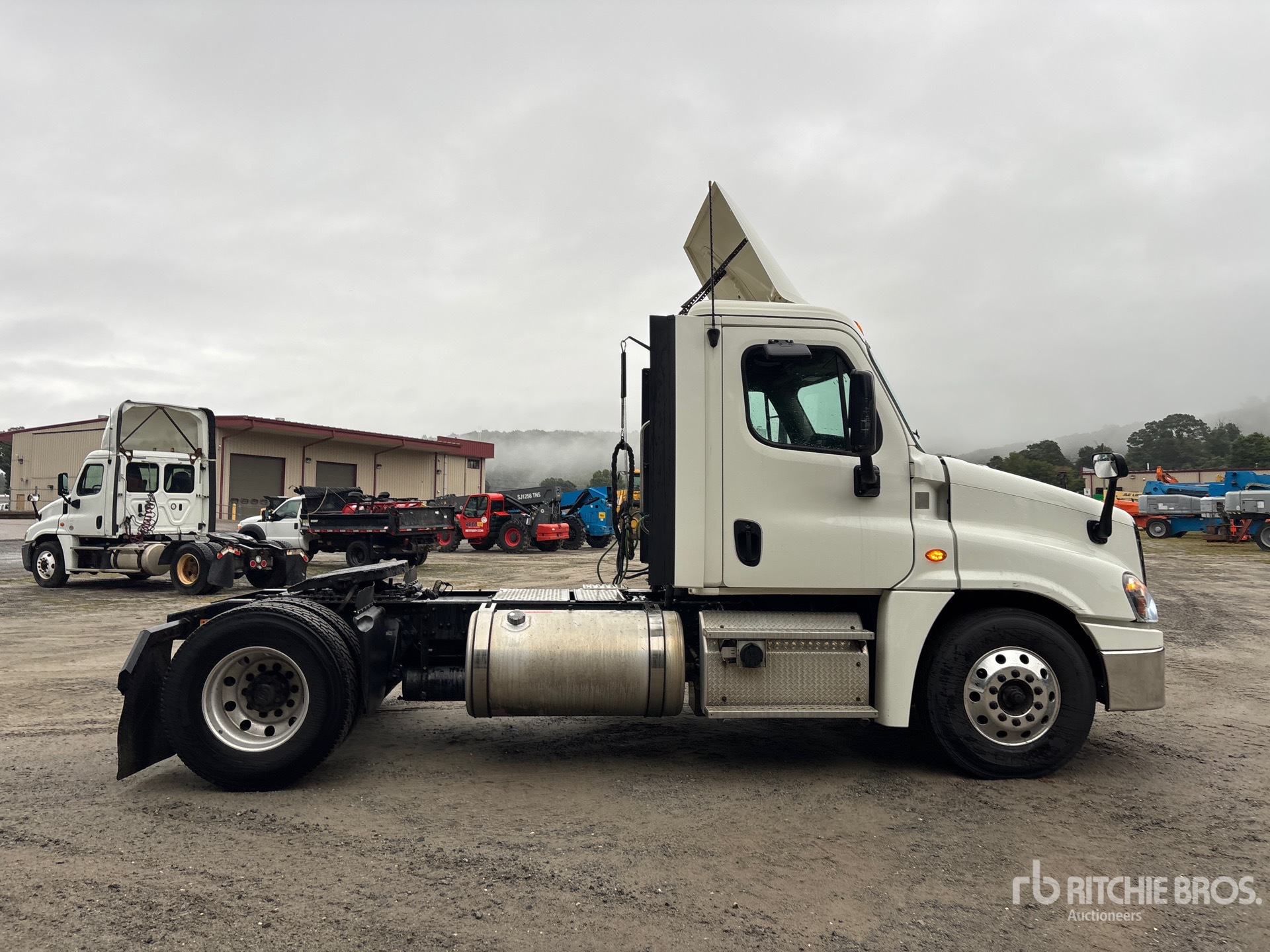 2019 Freightliner CASCADIA 125