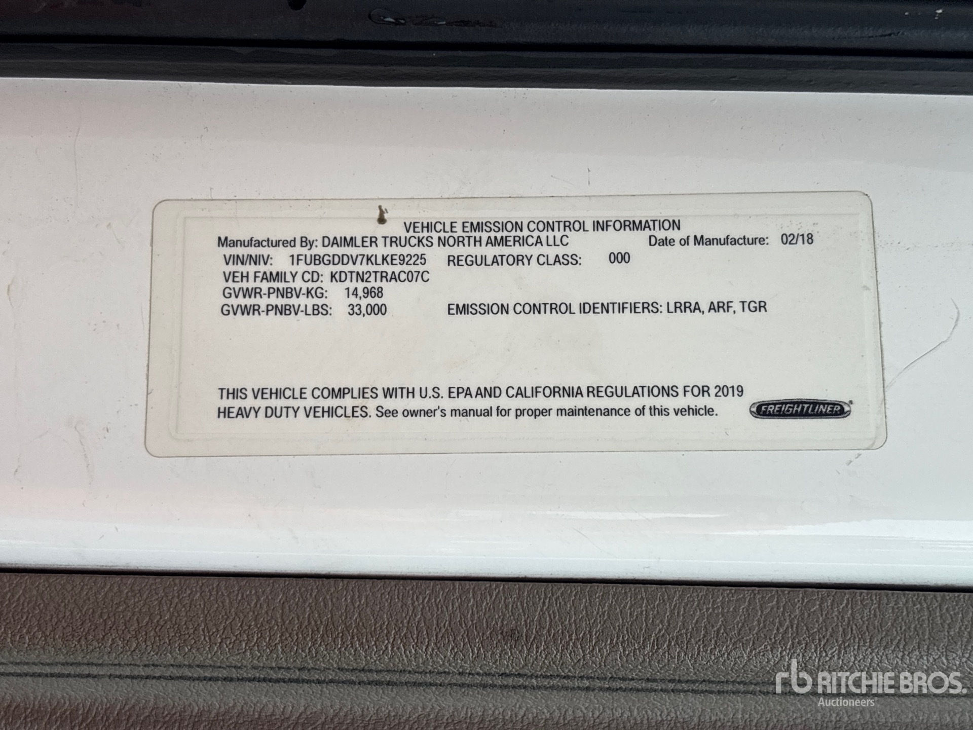 2019 Freightliner CASCADIA 125