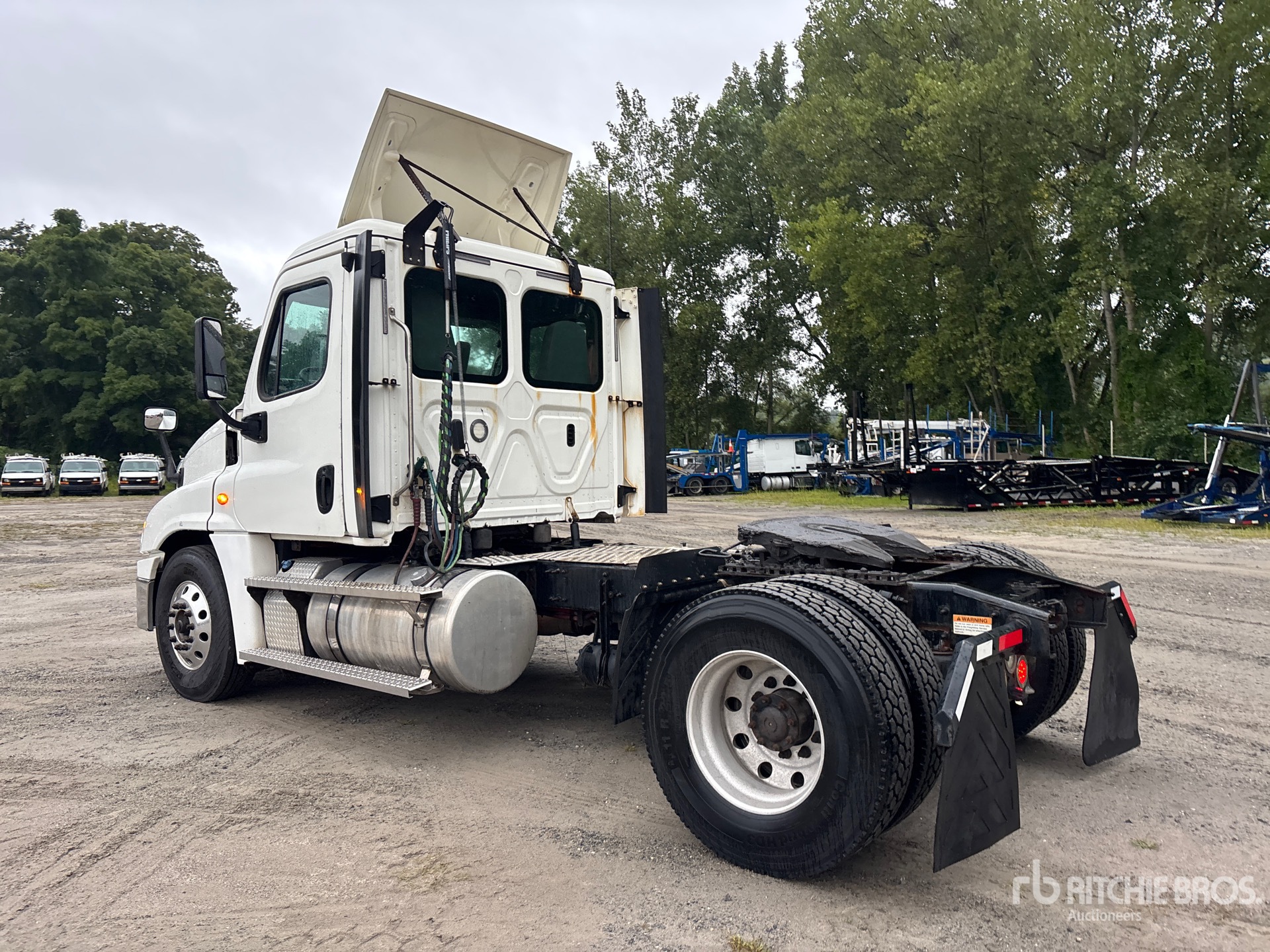 2019 Freightliner CASCADIA 125