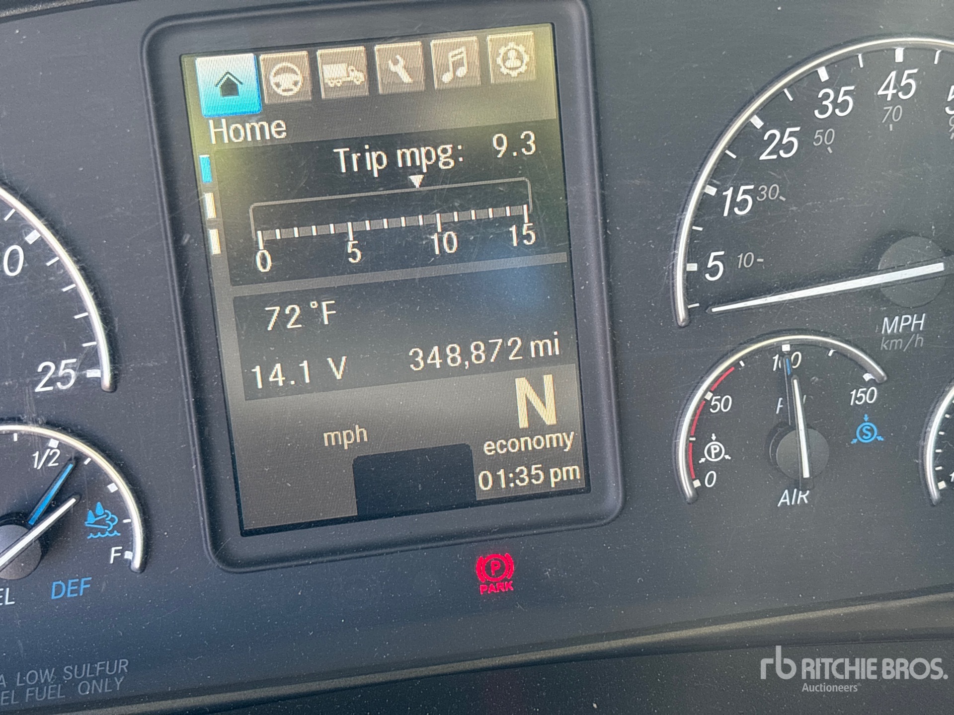 2019 Freightliner CASCADIA 116