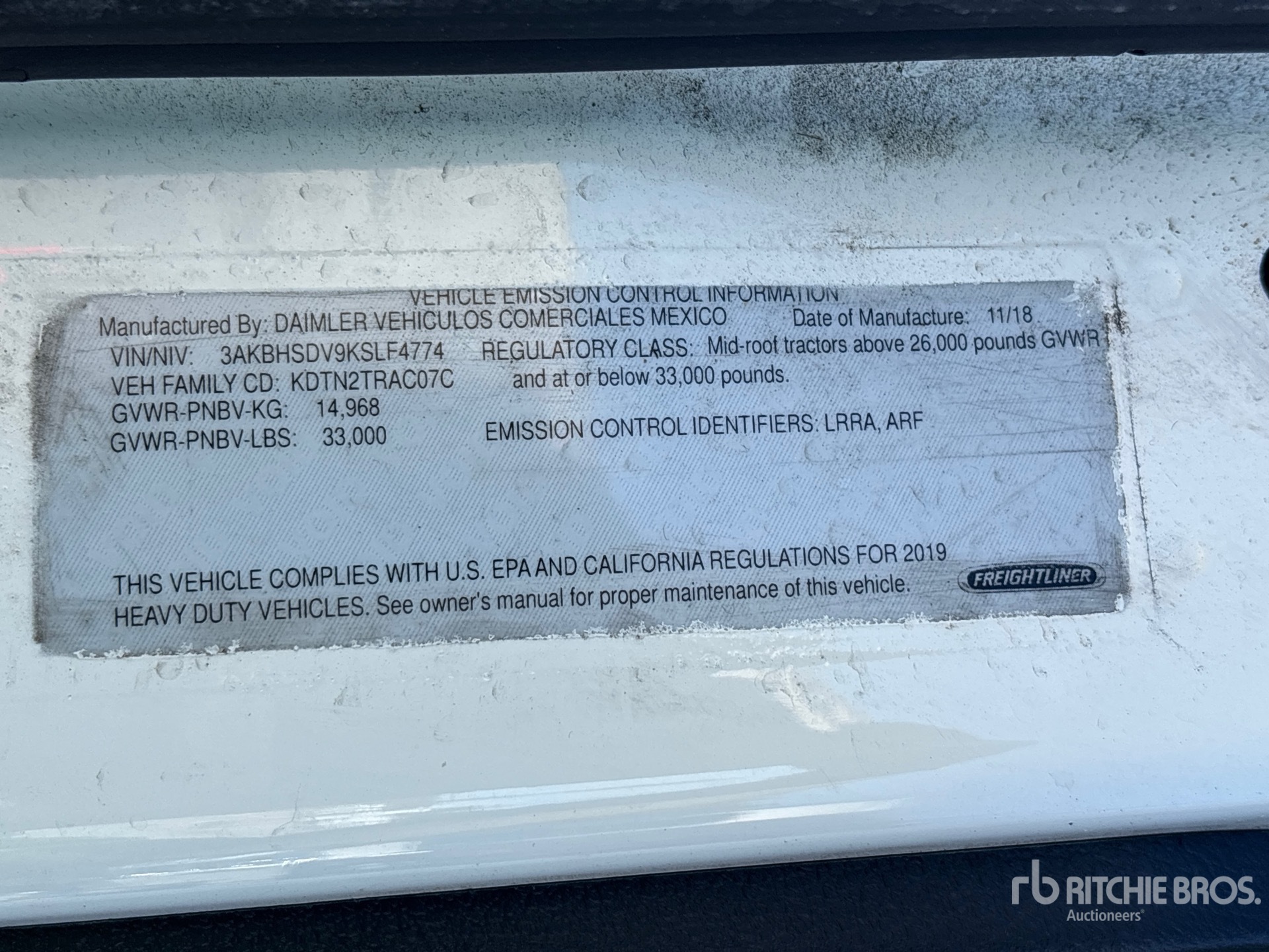 2019 Freightliner CASCADIA 116