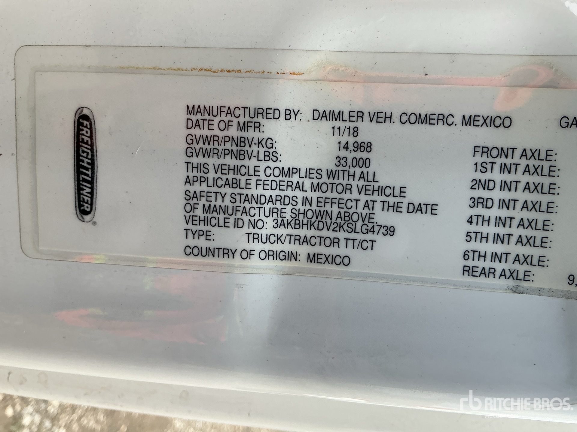 2019 Freightliner CASCADIA 126