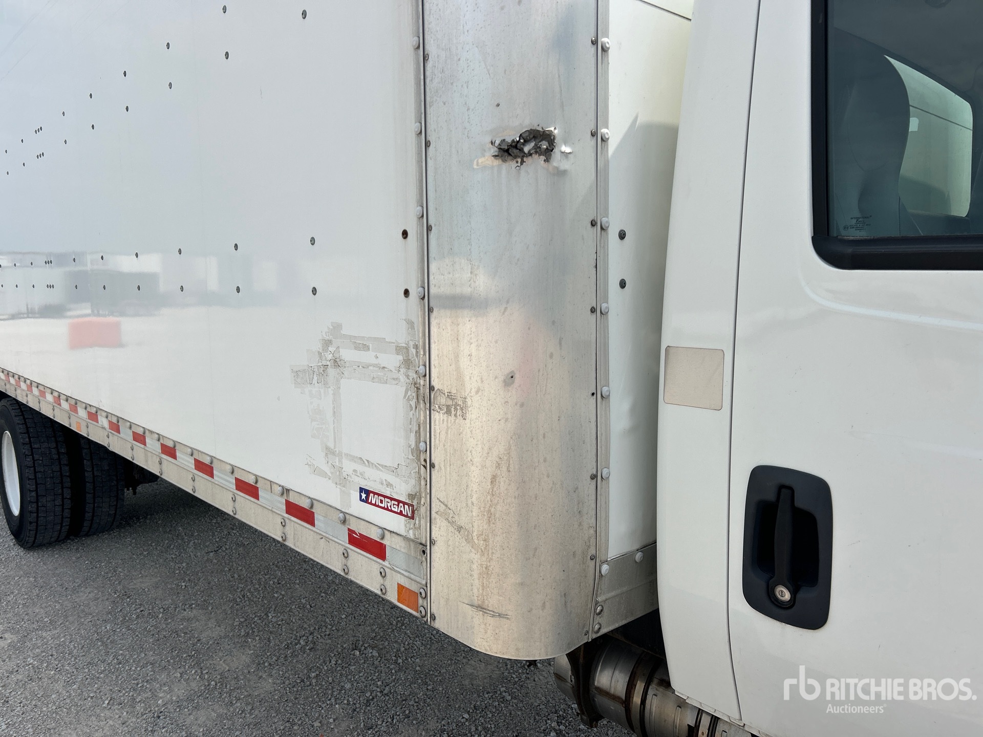 2019 International 4300