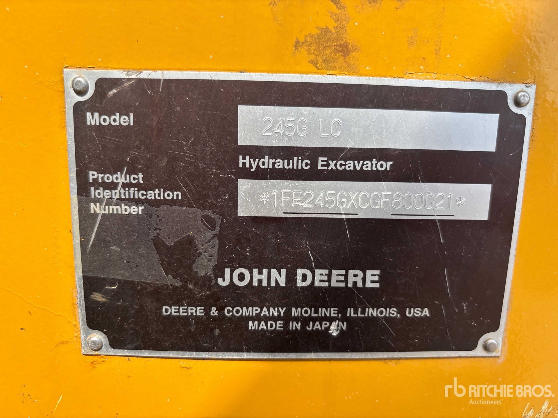 2016 John Deere 245G LC