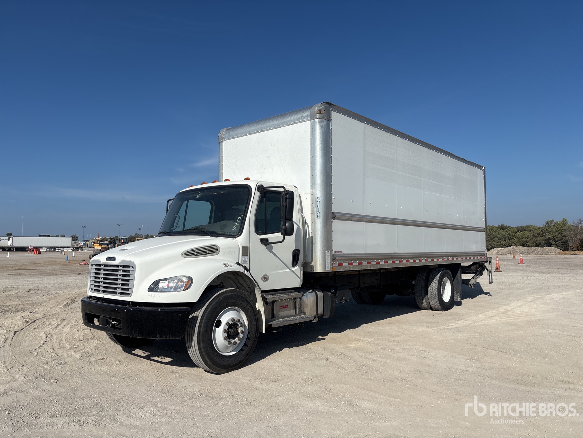 Photo of 2022 Freightliner M2 106