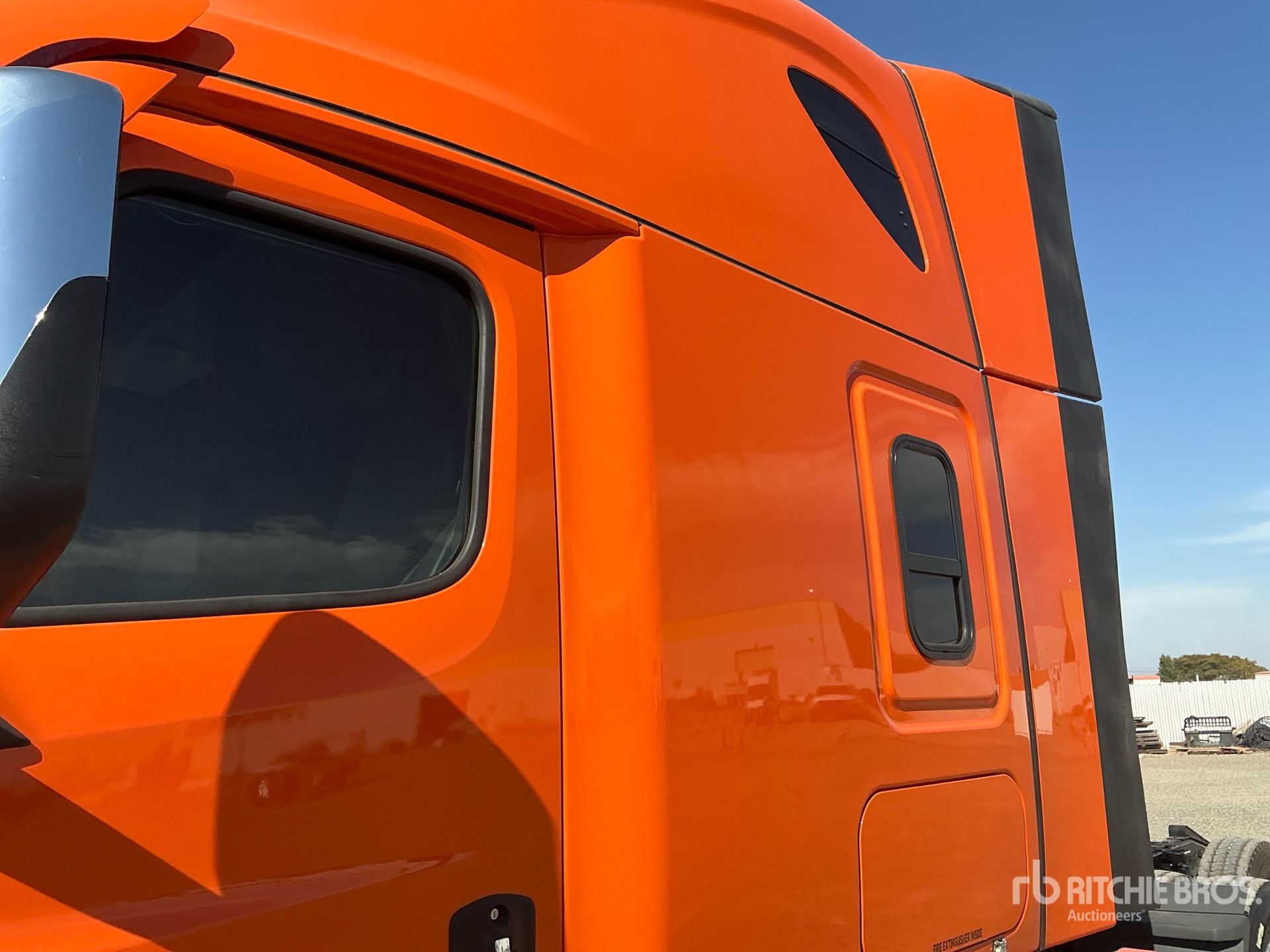 2024 Freightliner CASCADIA 126