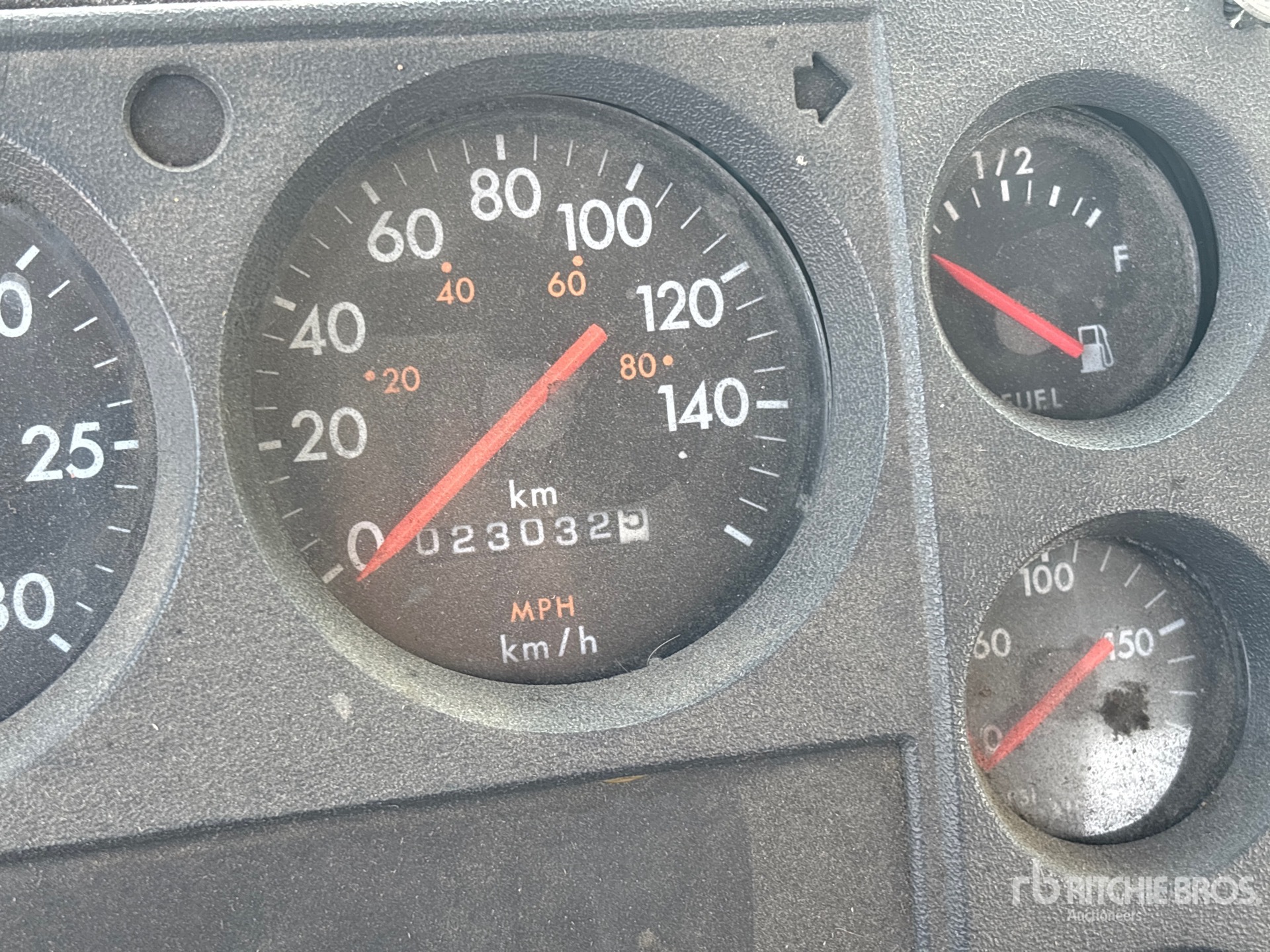 1997 Freightliner FL122