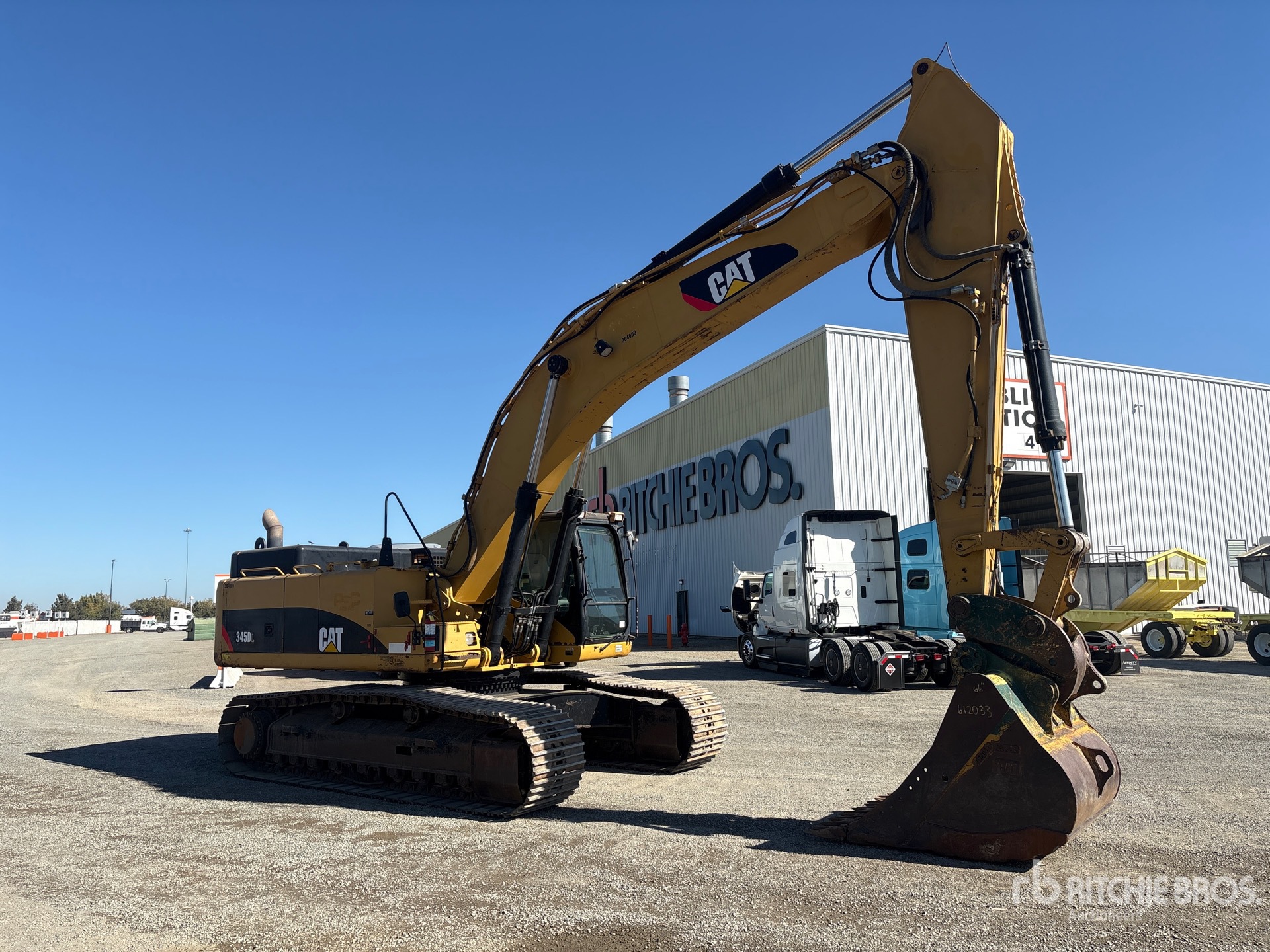 2009 Caterpillar 345D L
