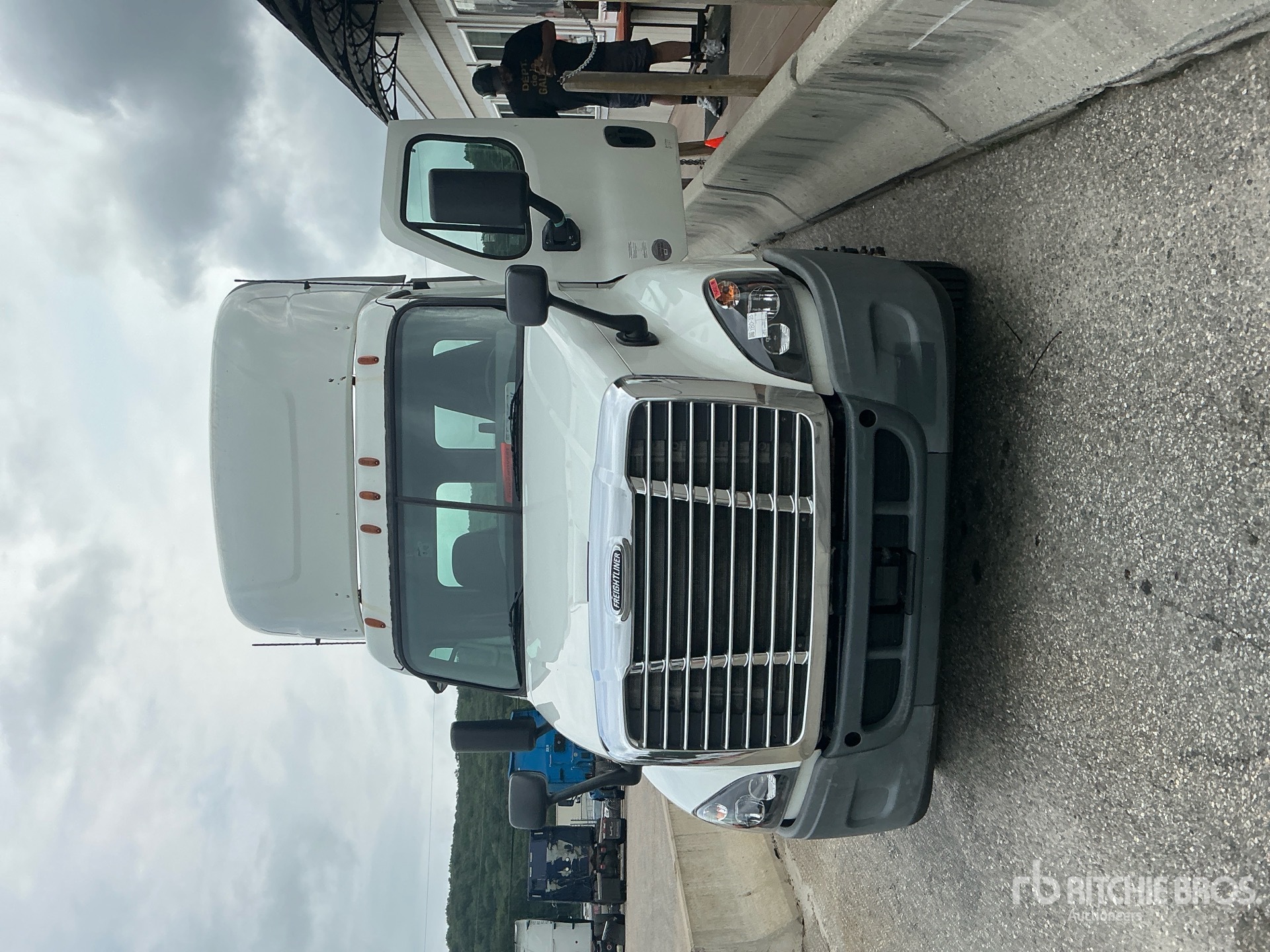 2018 Freightliner CASCADIA 125