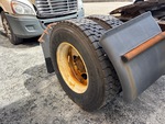 4 Underbody - Truck with