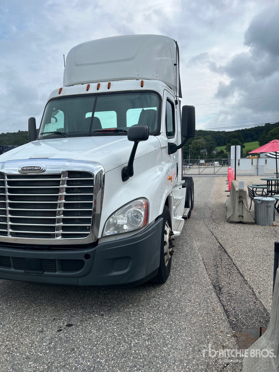 2016 Freightliner CASCADIA 125