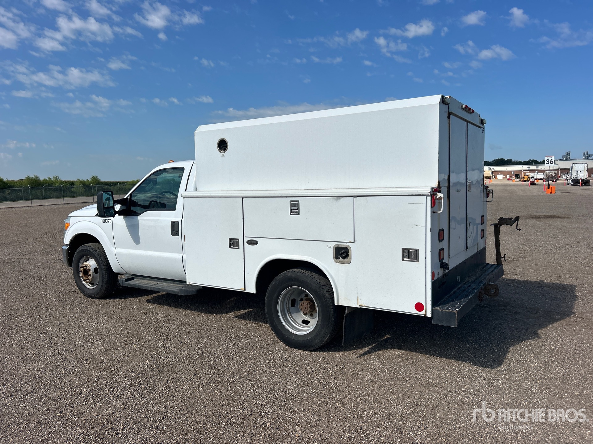 General Appearance with Picture, Left Rear Corner
