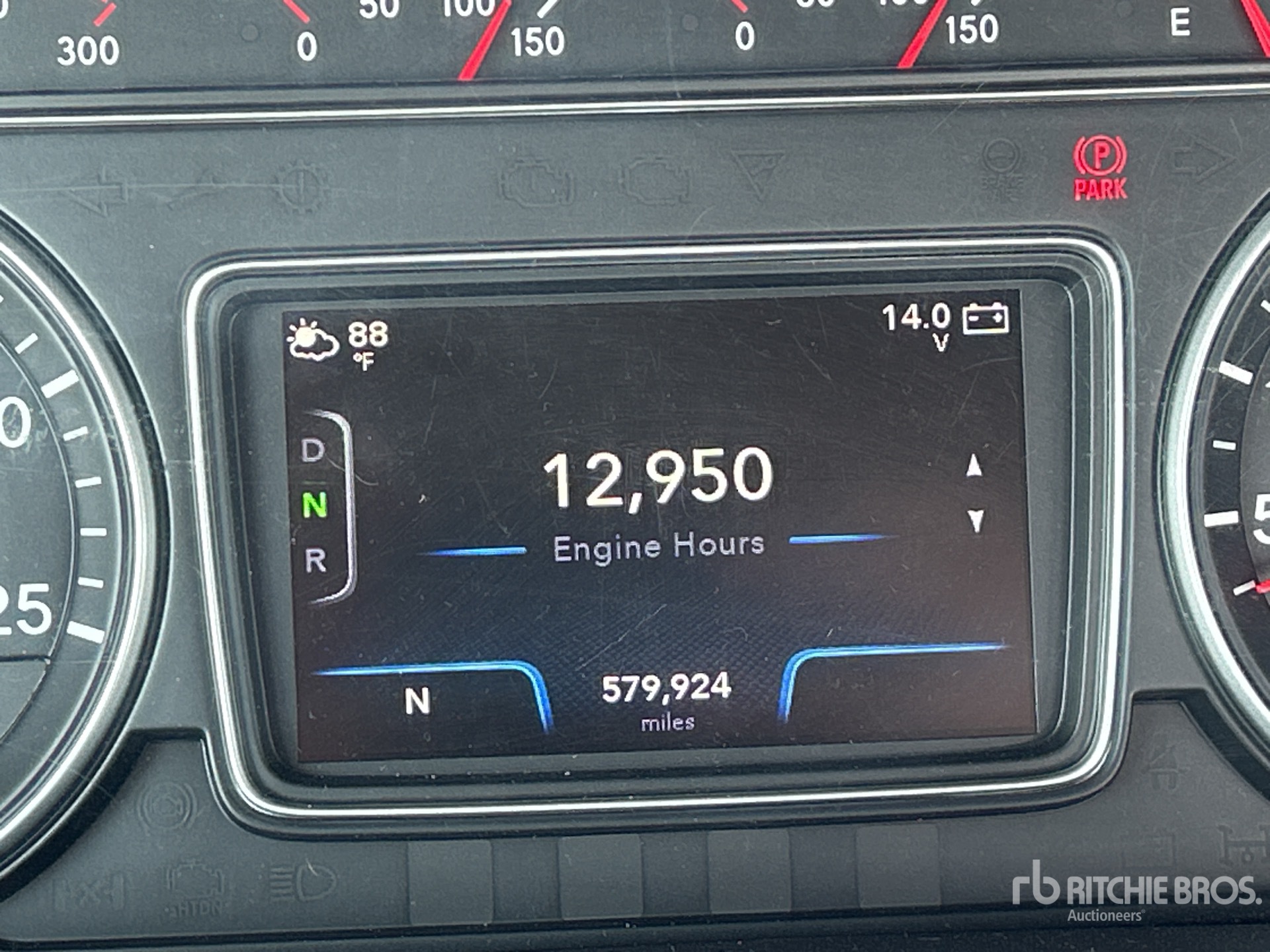 2021 International LT625