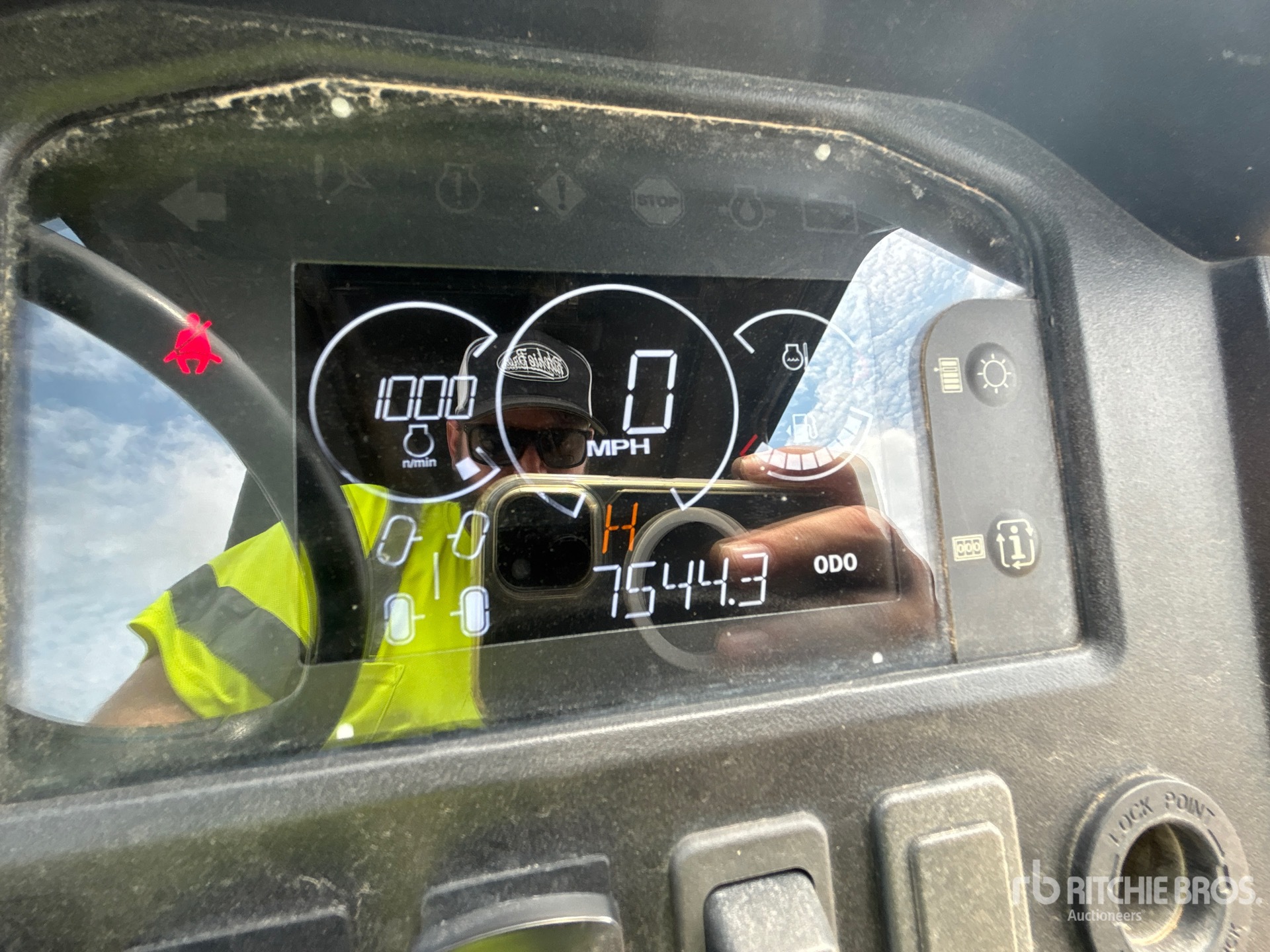2023 John Deere XUV855MS4