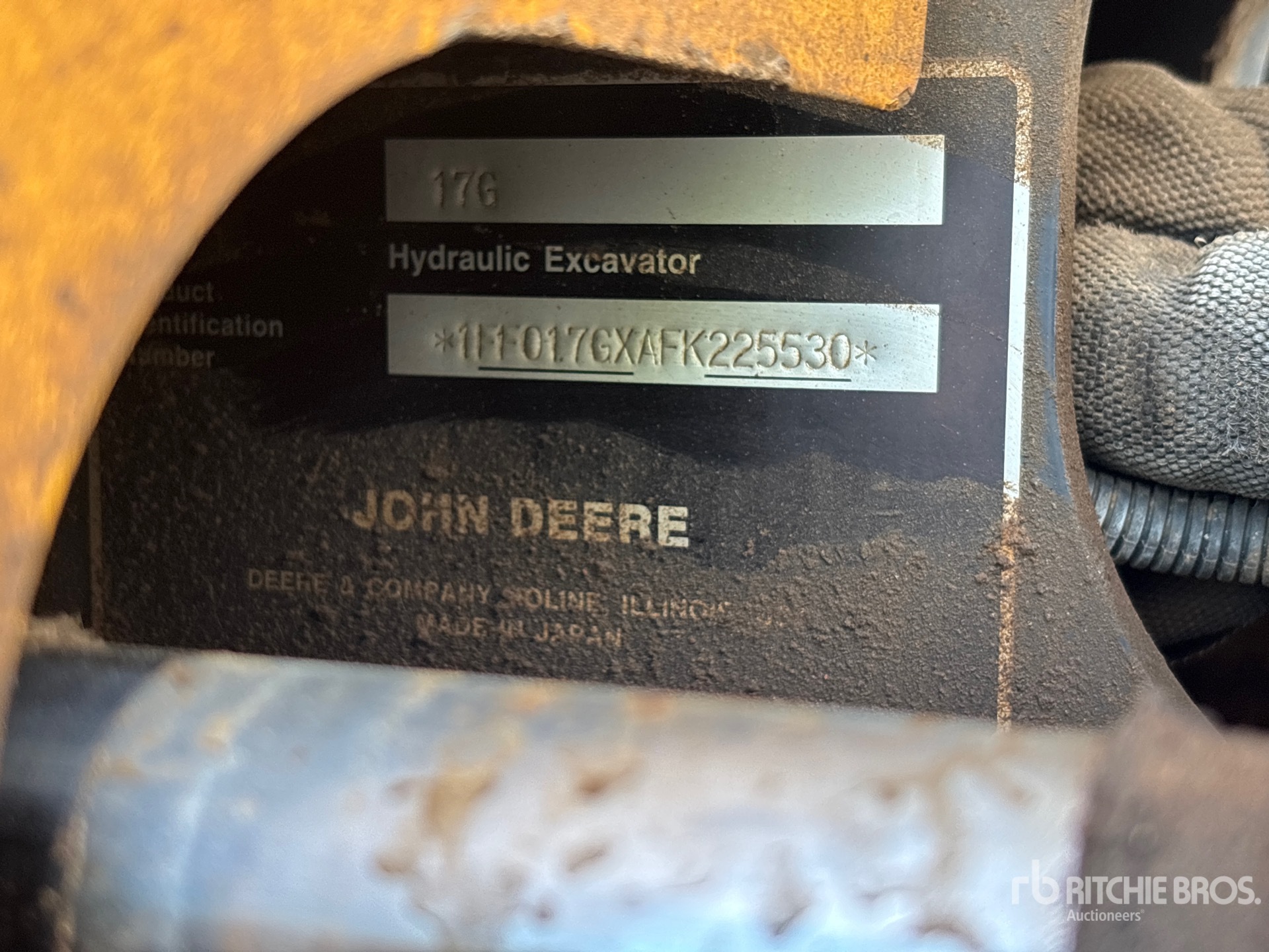 2016 John Deere 17G