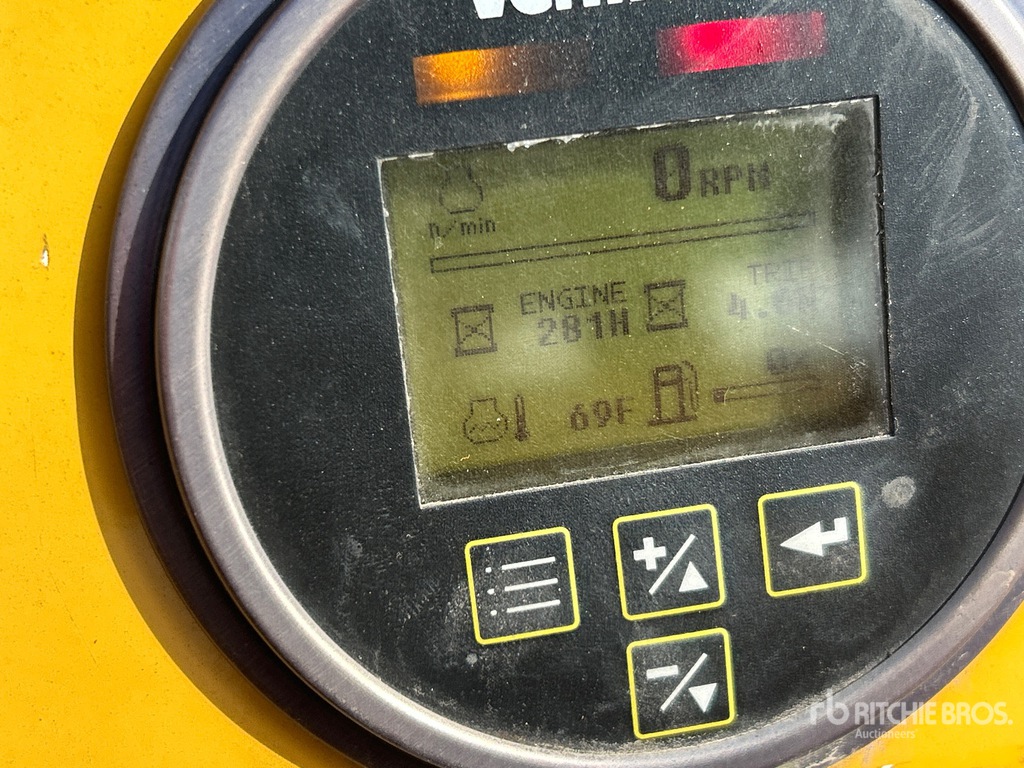 General Appearance with Hour Meter / Odometer