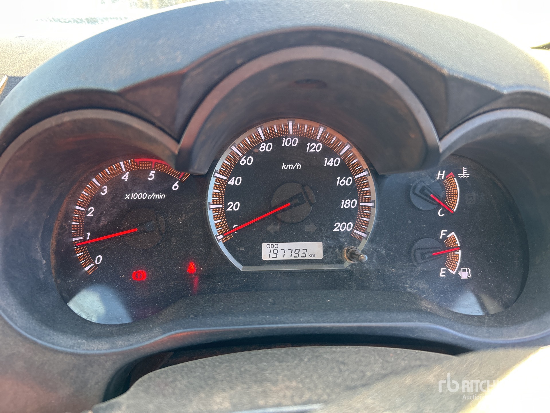 2015 Toyota HILUX SR